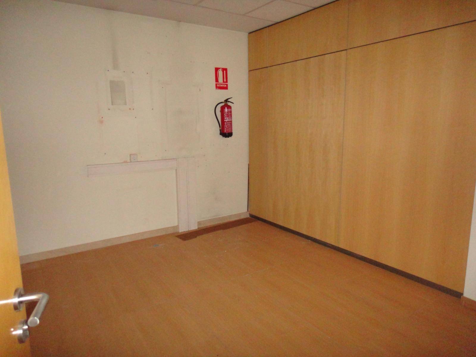 офис в продаже в Santiago de Compostela