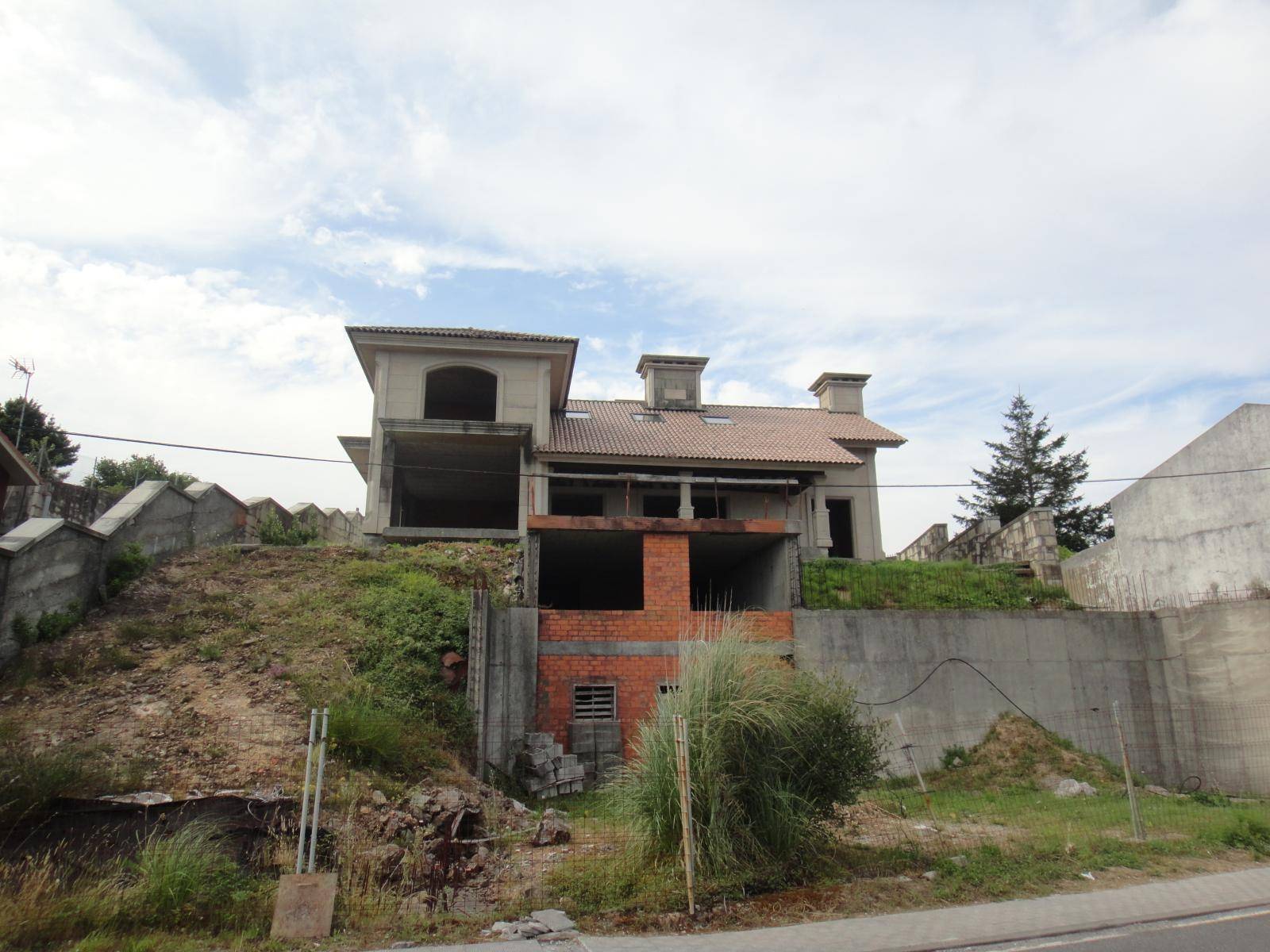 منزل للبيع في A Pobra do Caramiñal