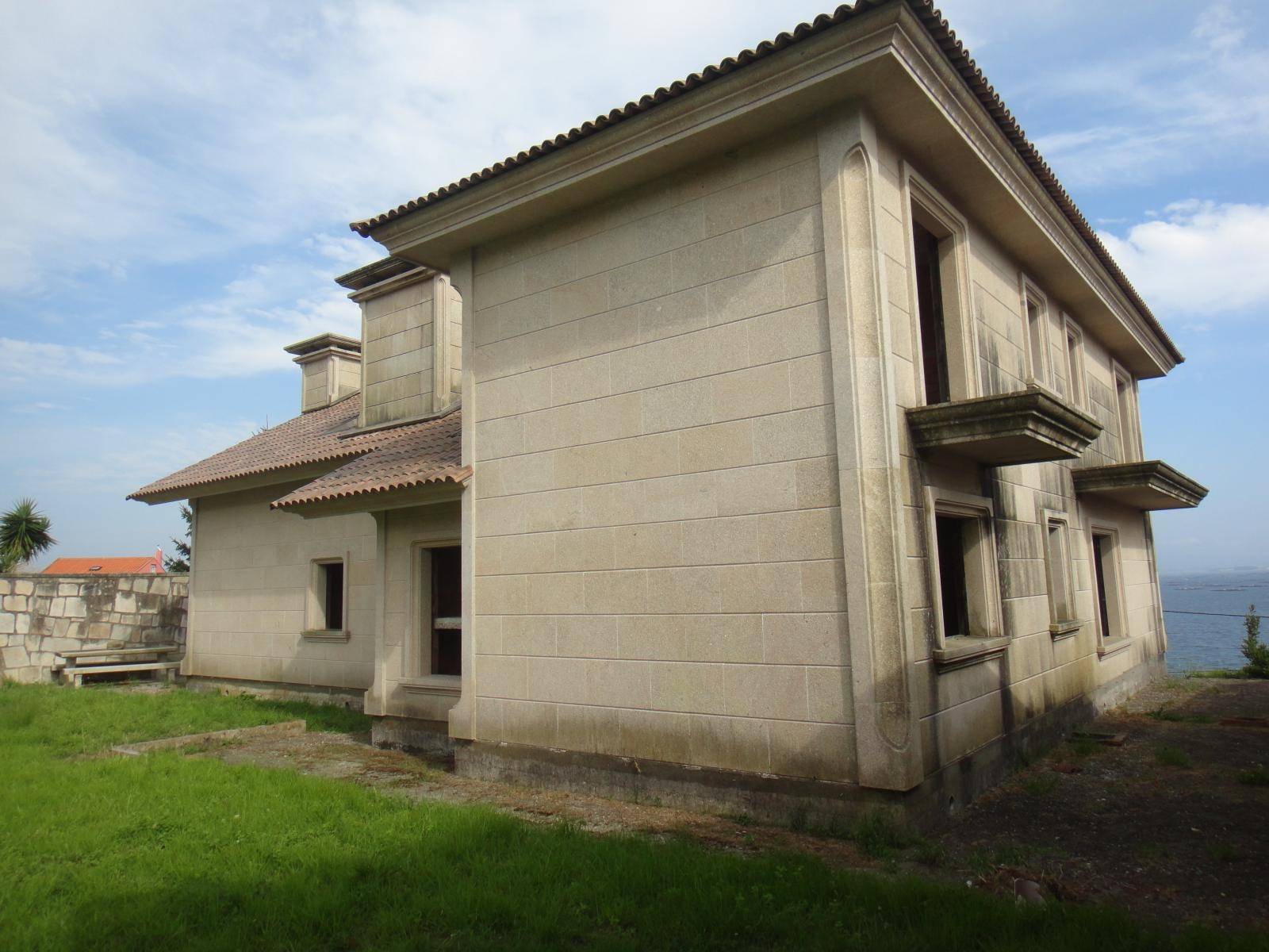 House for sale in A Pobra do Caramiñal