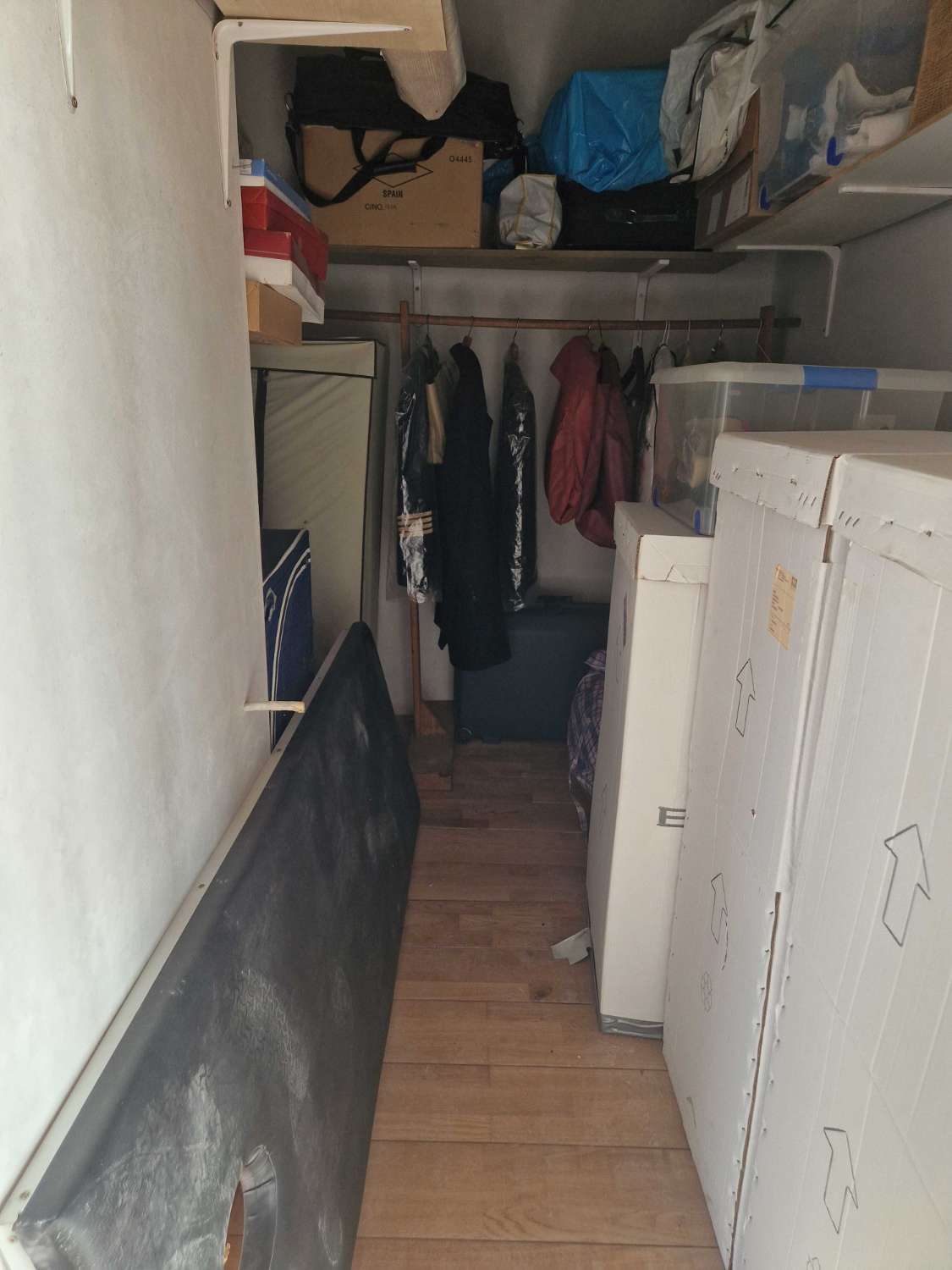 CASA ESPECTACULAR (SIN TERMINAR) ZONA DE BASTAVALES, BRION