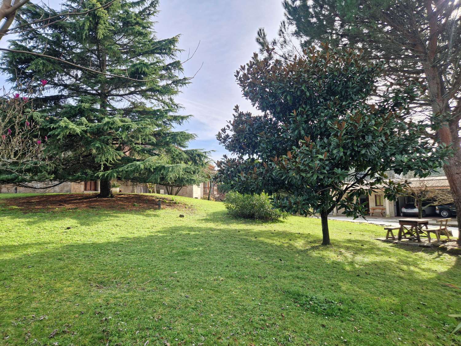 CASA ESPECTACULAR (SIN TERMINAR) ZONA DE BASTAVALES, BRION