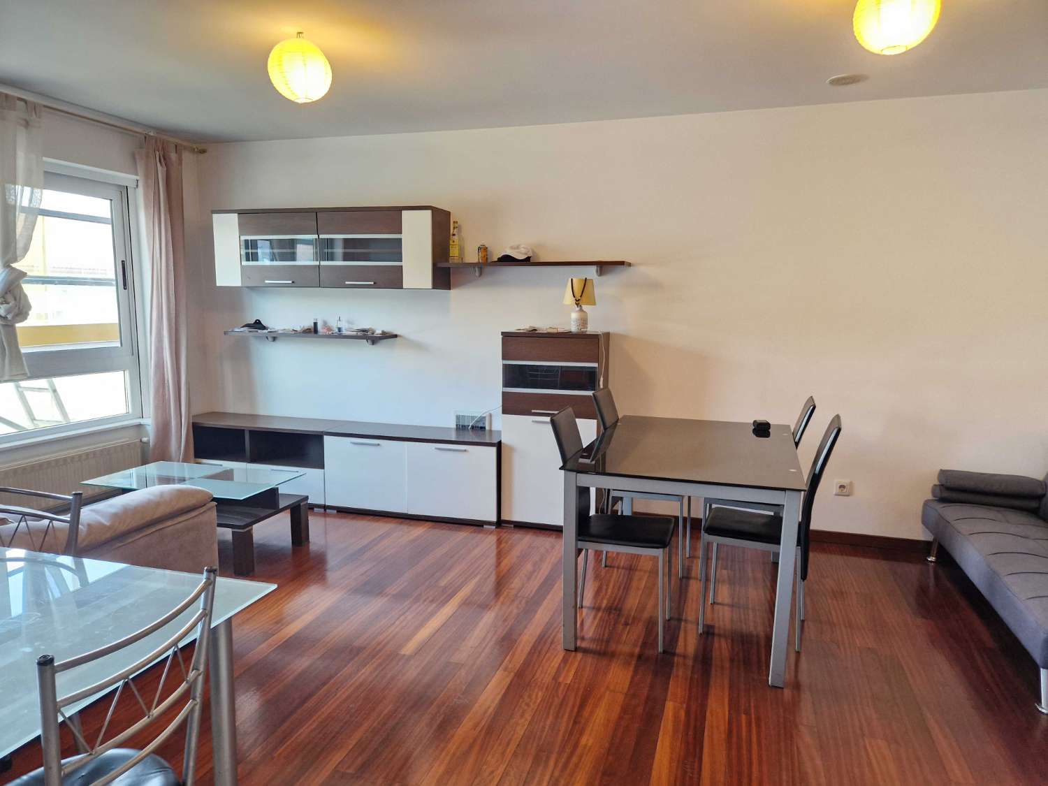 DUPLEX EN CALLE PRINCIPAL DE MILLADOIRO, AMES