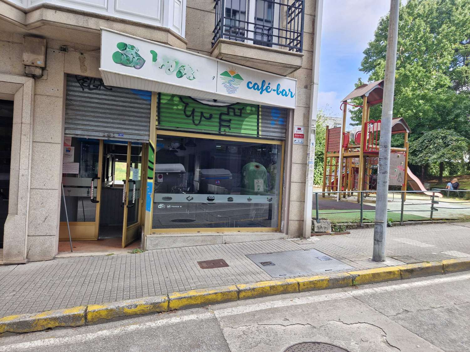 ALQUILER DE LOCAL BAR EN SANTIAGO DE COMPOSTELA