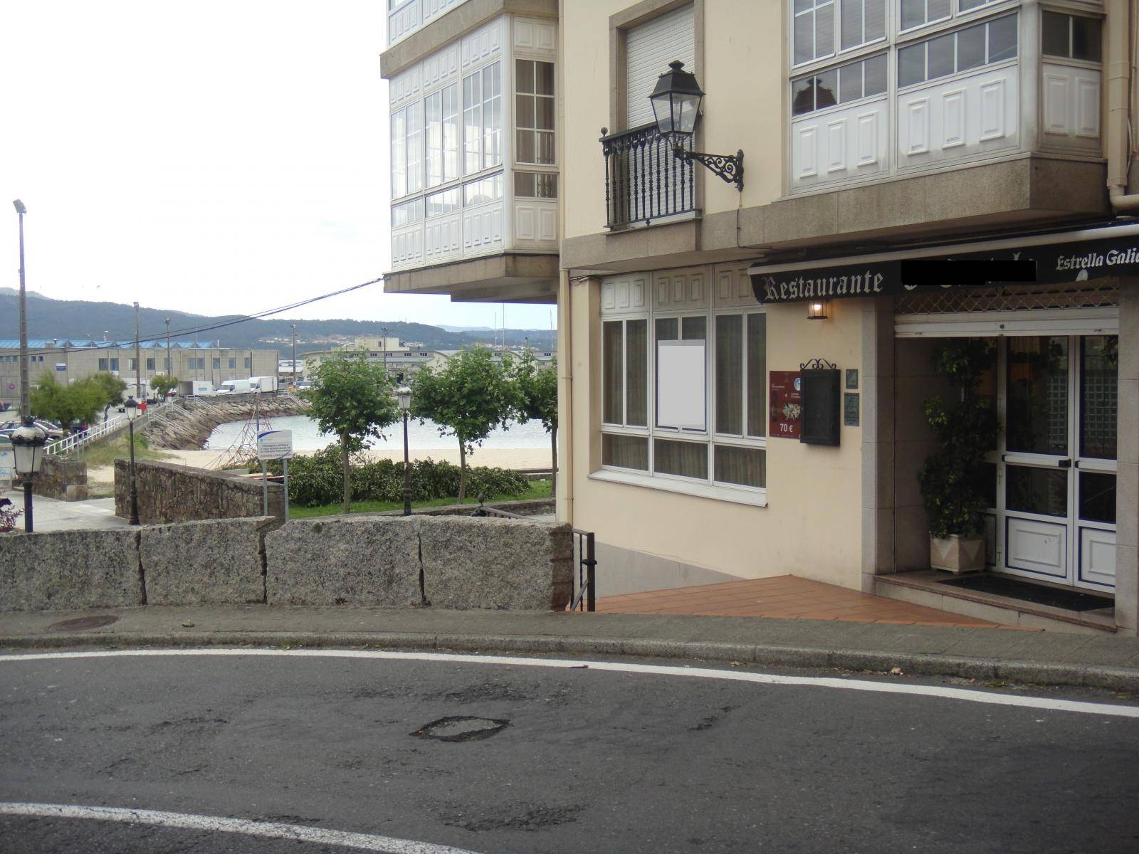 LOCAL RESTAURANTE ENORME CON VISTAS AL MAR EN MUROS