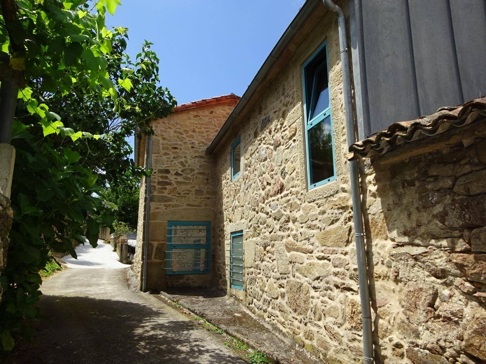 Casa en venda en Teo