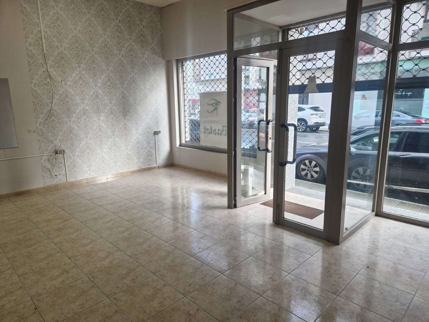 Local en aluguer en Ames