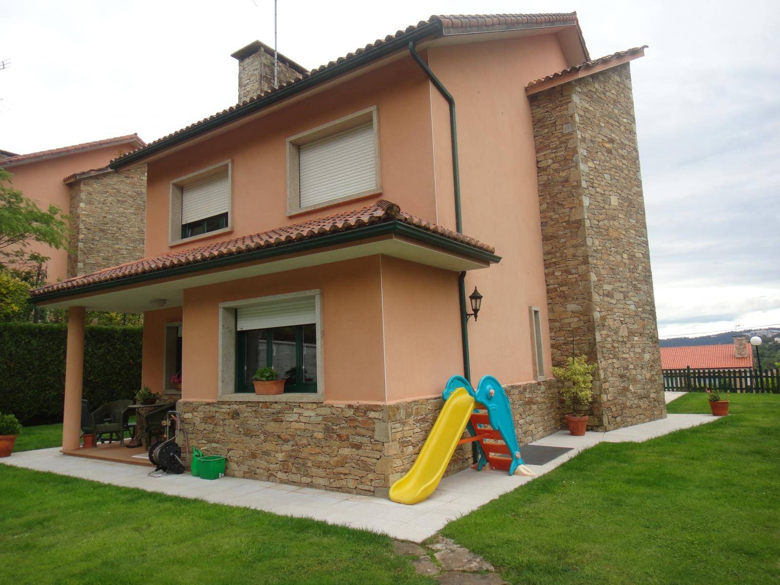Дом в продаже в Santiago de Compostela