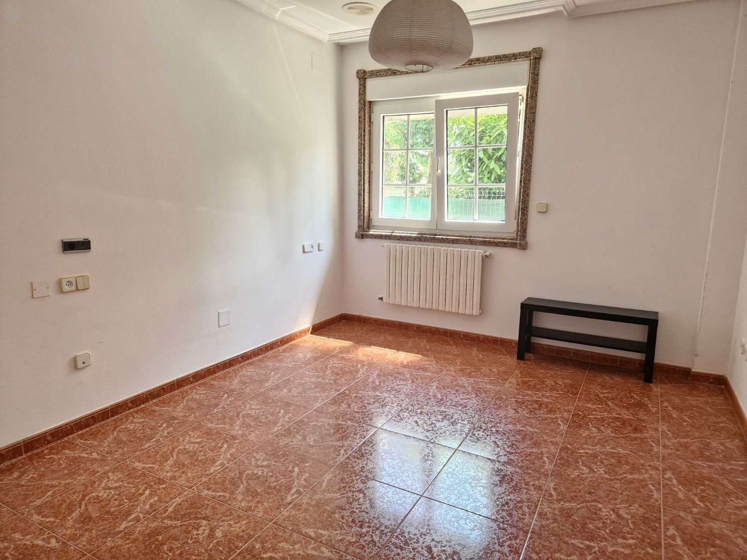 House for rent in Brión