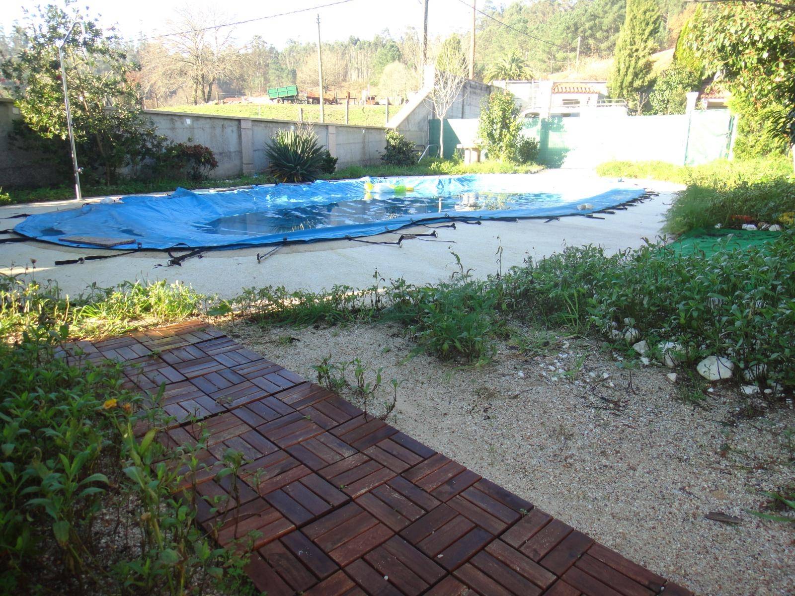 House for rent in Brión