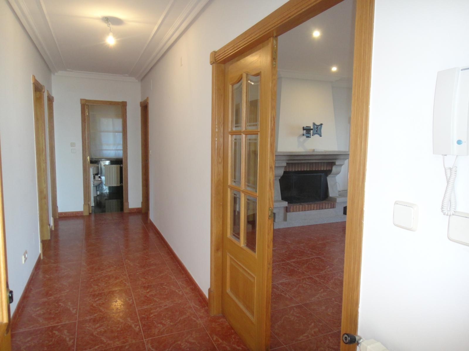 House for rent in Brión
