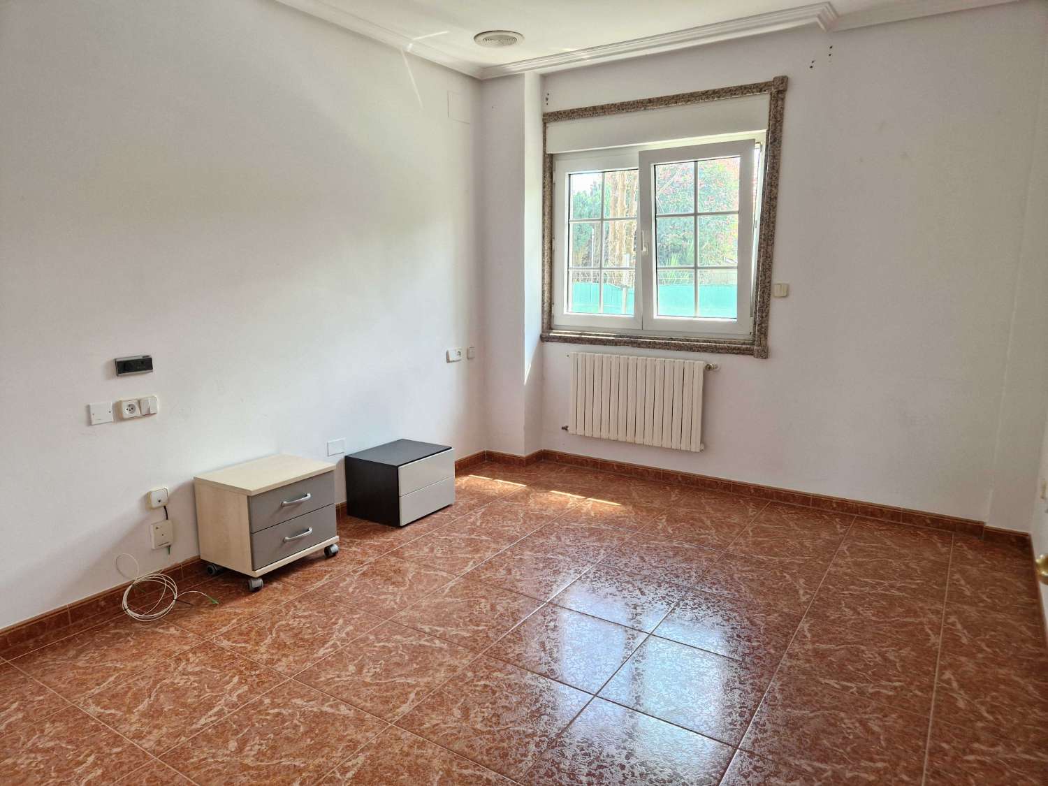 House for rent in Brión