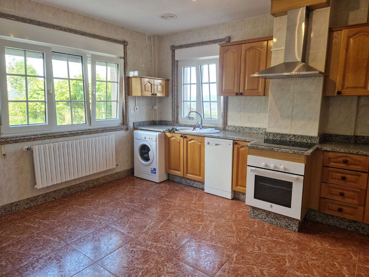 House for rent in Brión