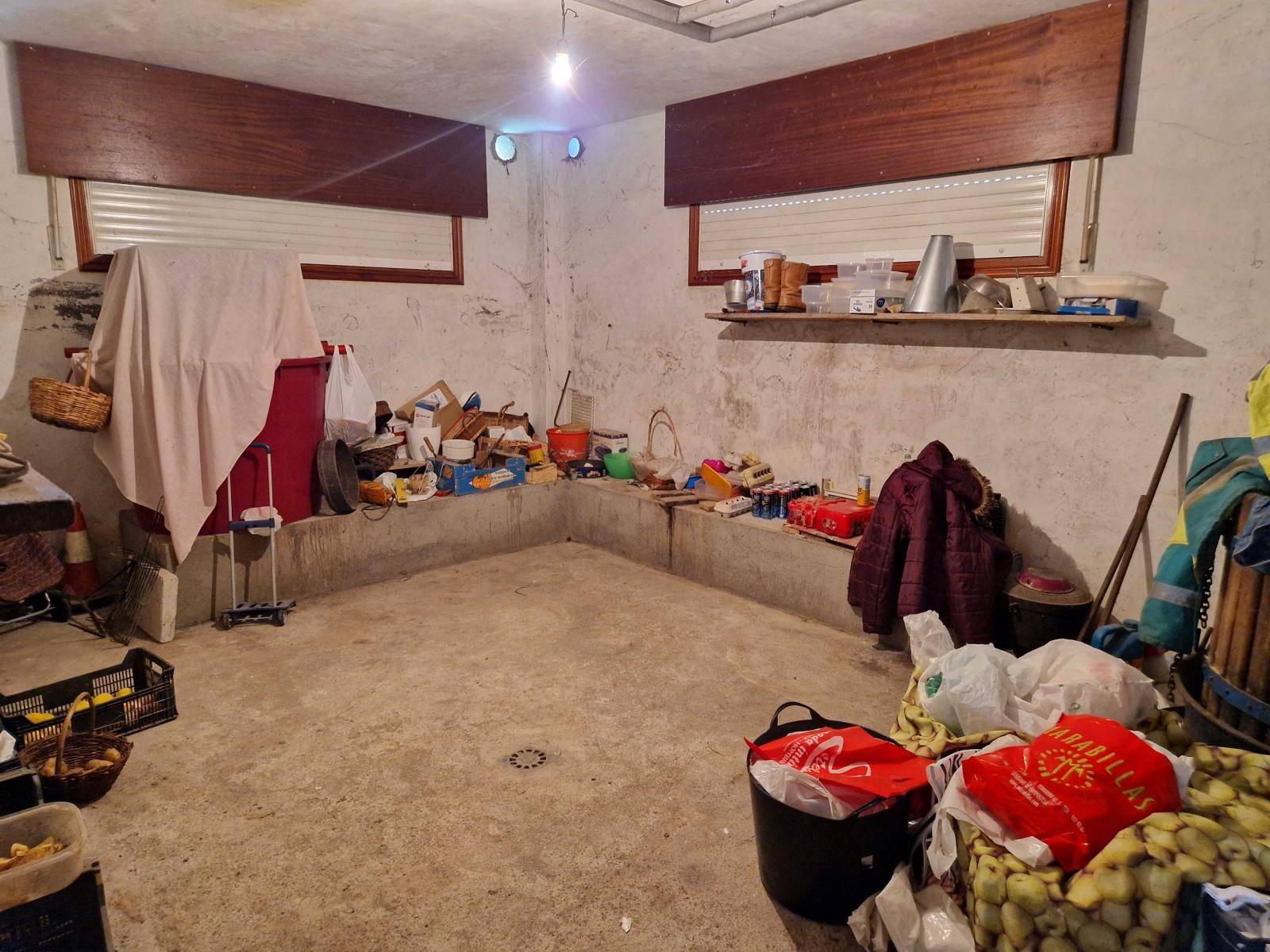 CASA INDEPENDIENTE CON TERRENO ZONA DE CALO, TEO
