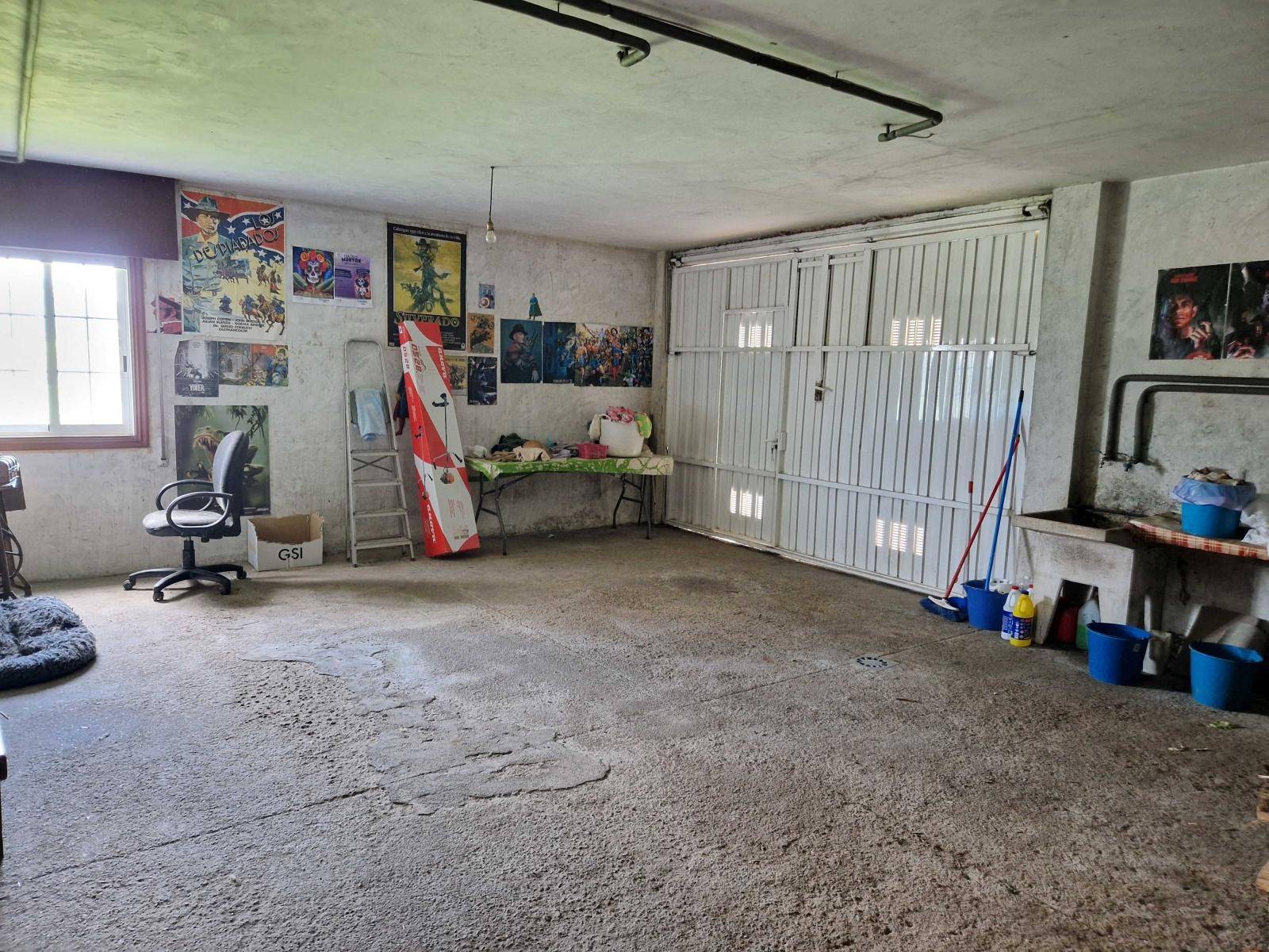 CASA INDEPENDIENTE CON TERRENO ZONA DE CALO, TEO