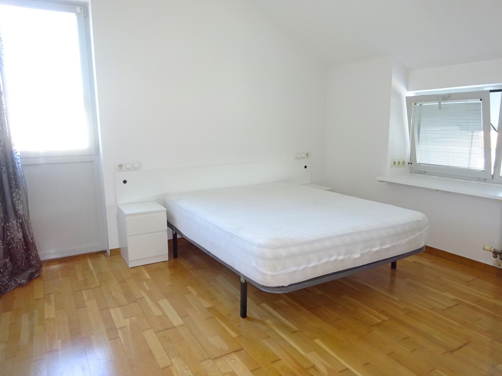 ATICO IMPECABLE EN EL CENTRO DE BERTAMIRANS