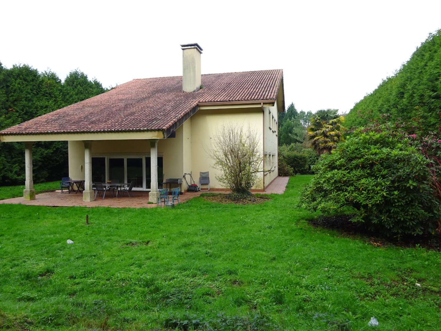 CASA ESPECTACULAR ZONA DE BIDUIDO, AMES