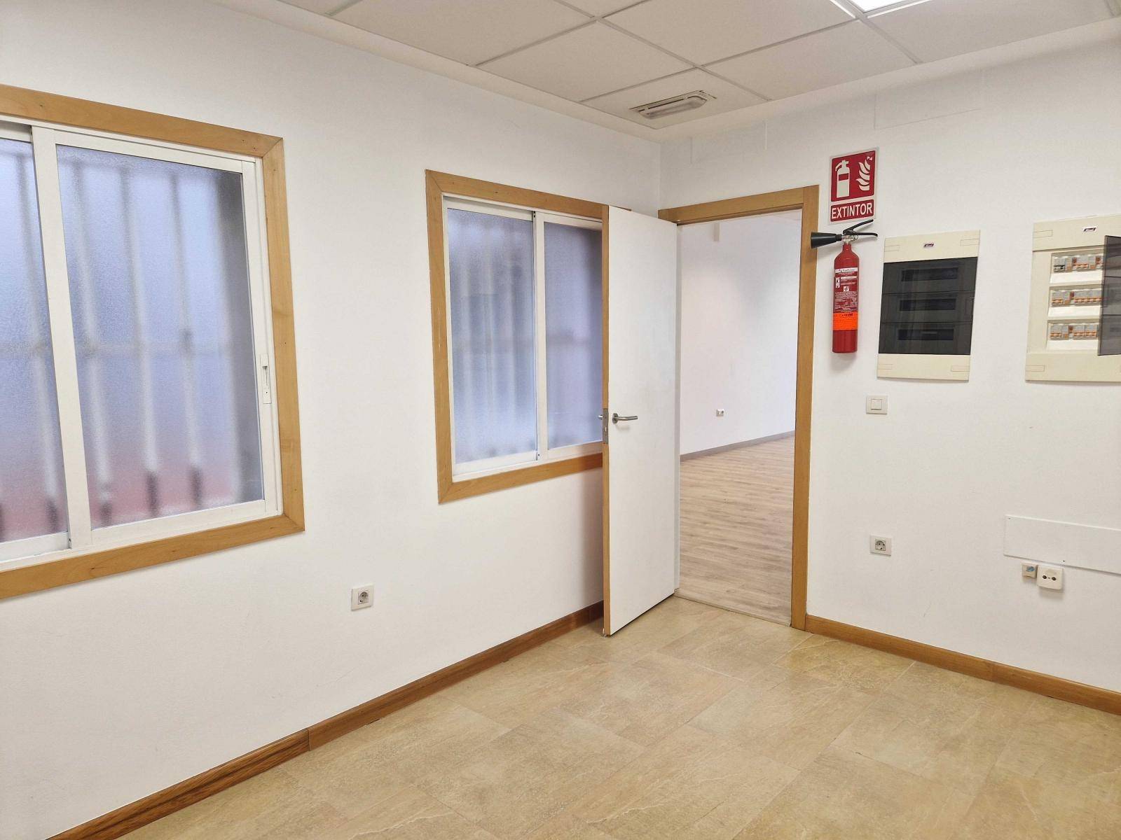 Local en location à Ames