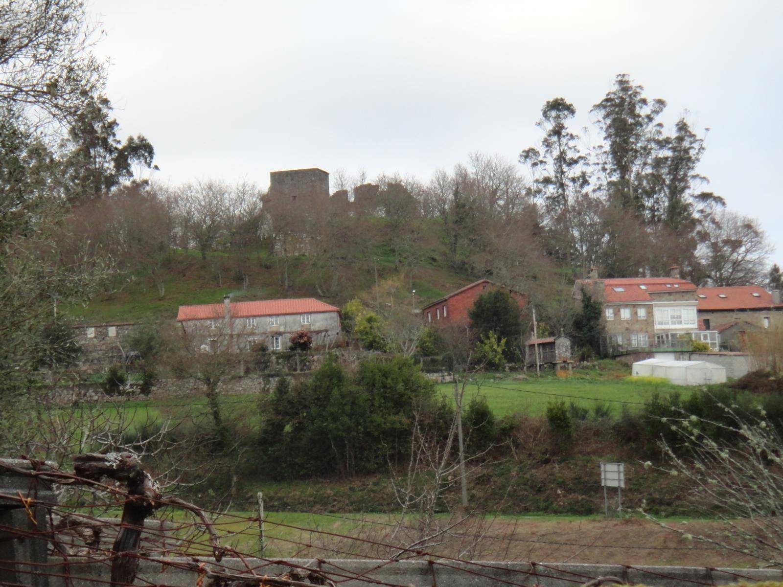 Building area for sale in Brión