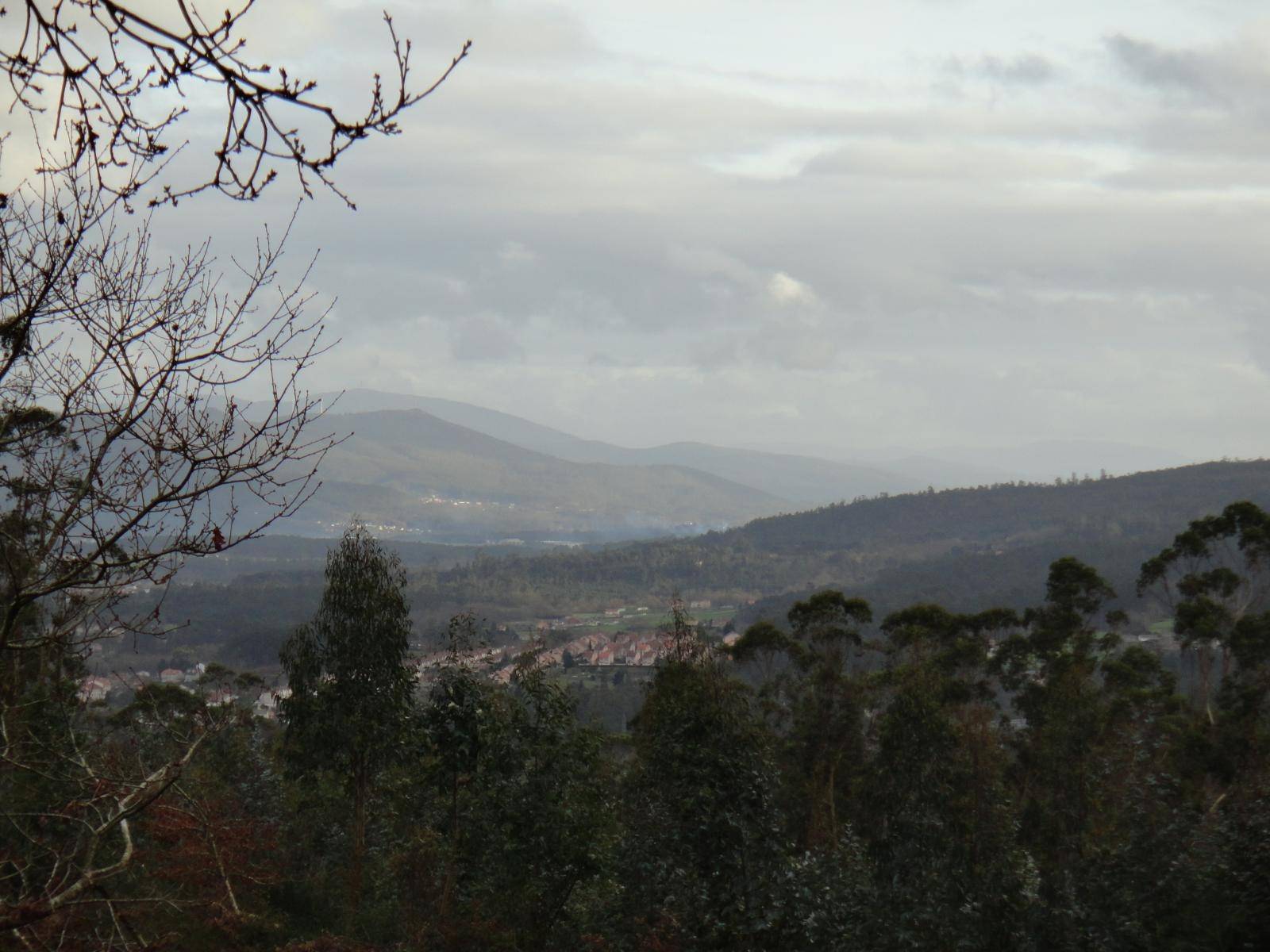 FINCA EDIFICABLE ZONA TRANQUILA DE BRION