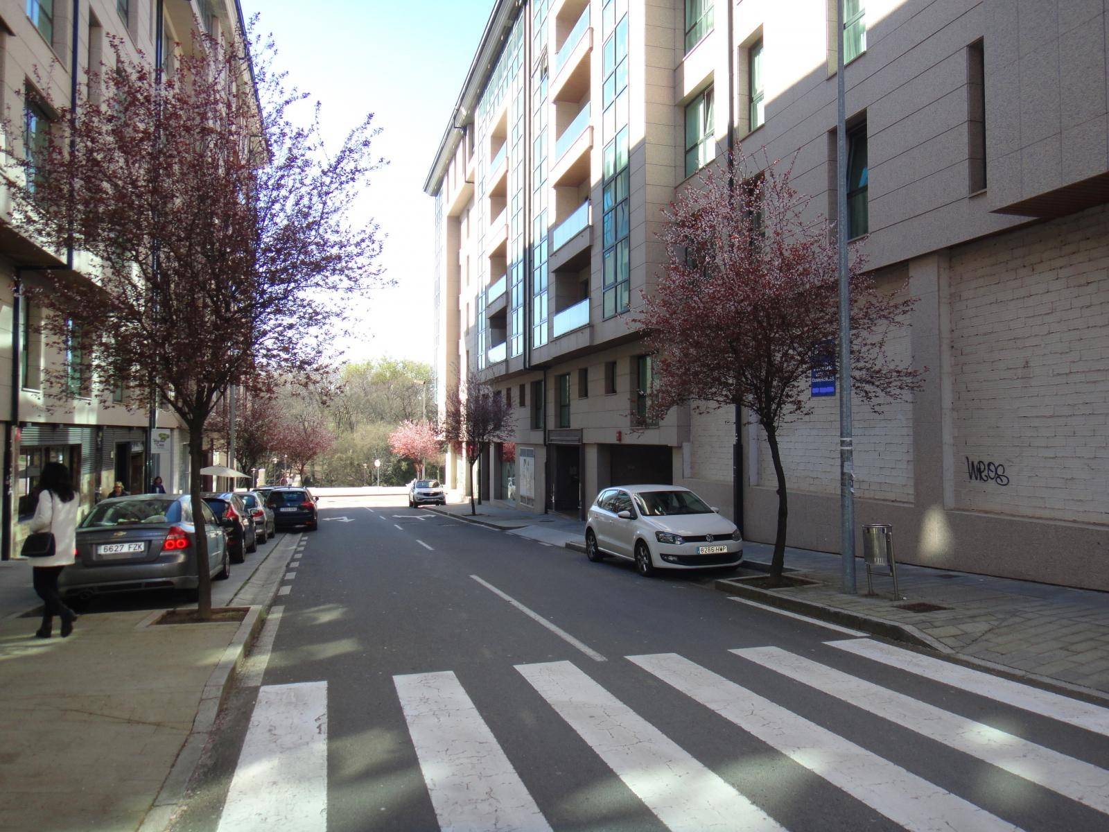 PLAZAS DE GARAJE ZONA NUEVA DE PONTEPEDRIÑA EN SANTIAGO