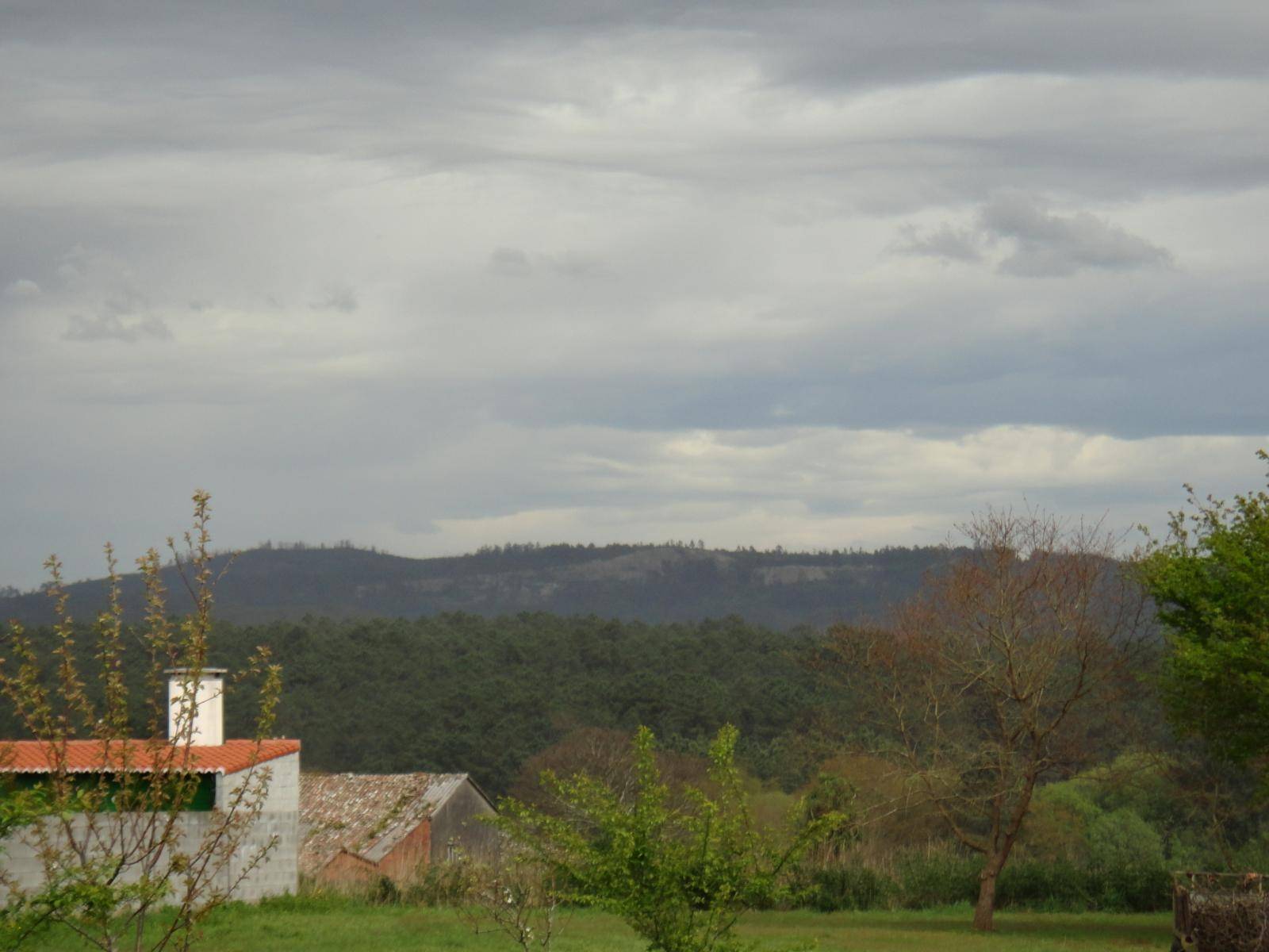 FINCA AMPLIA EDIFICABLE EN BASTAVALES