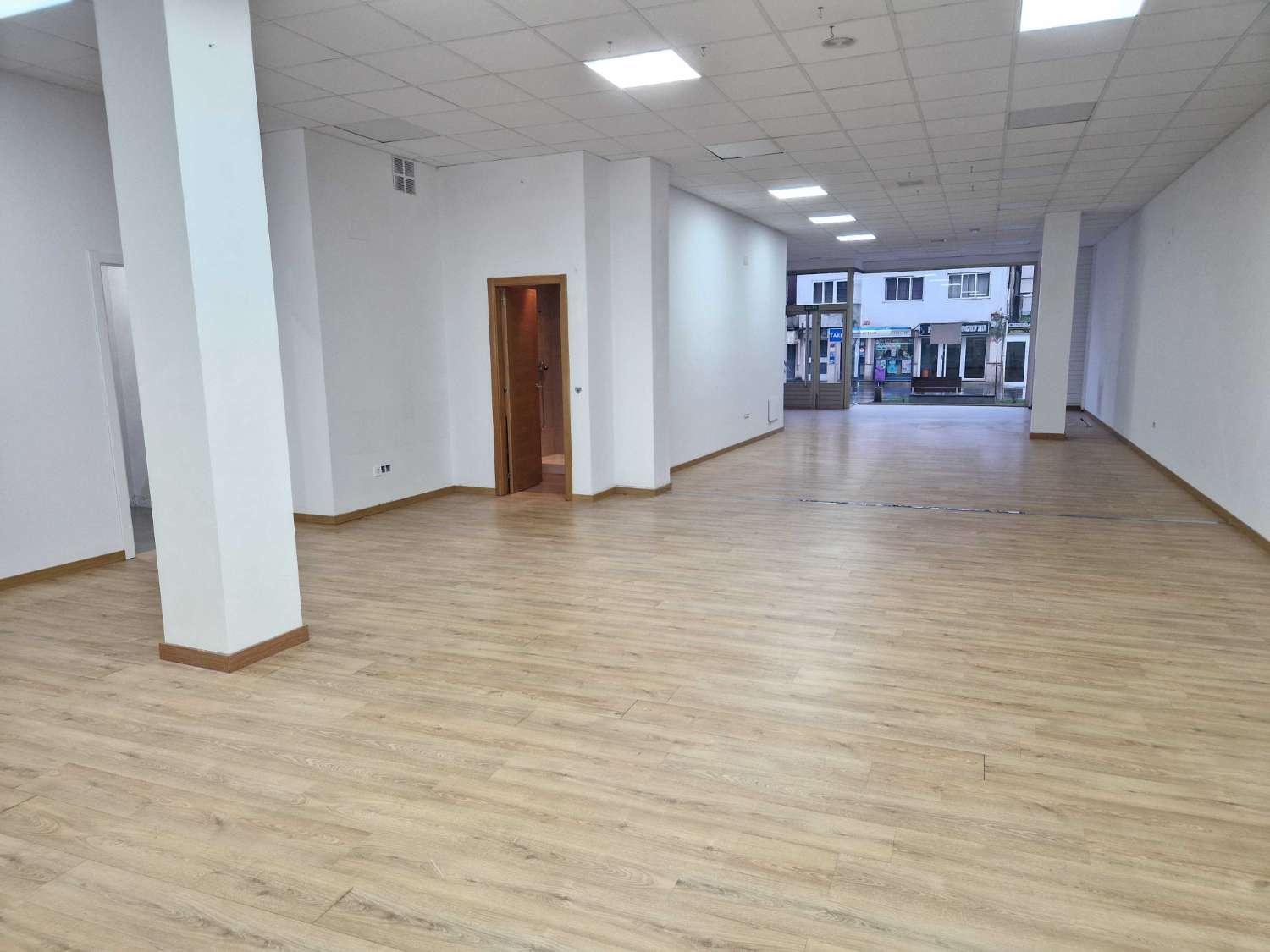 Business local for rent in Ames