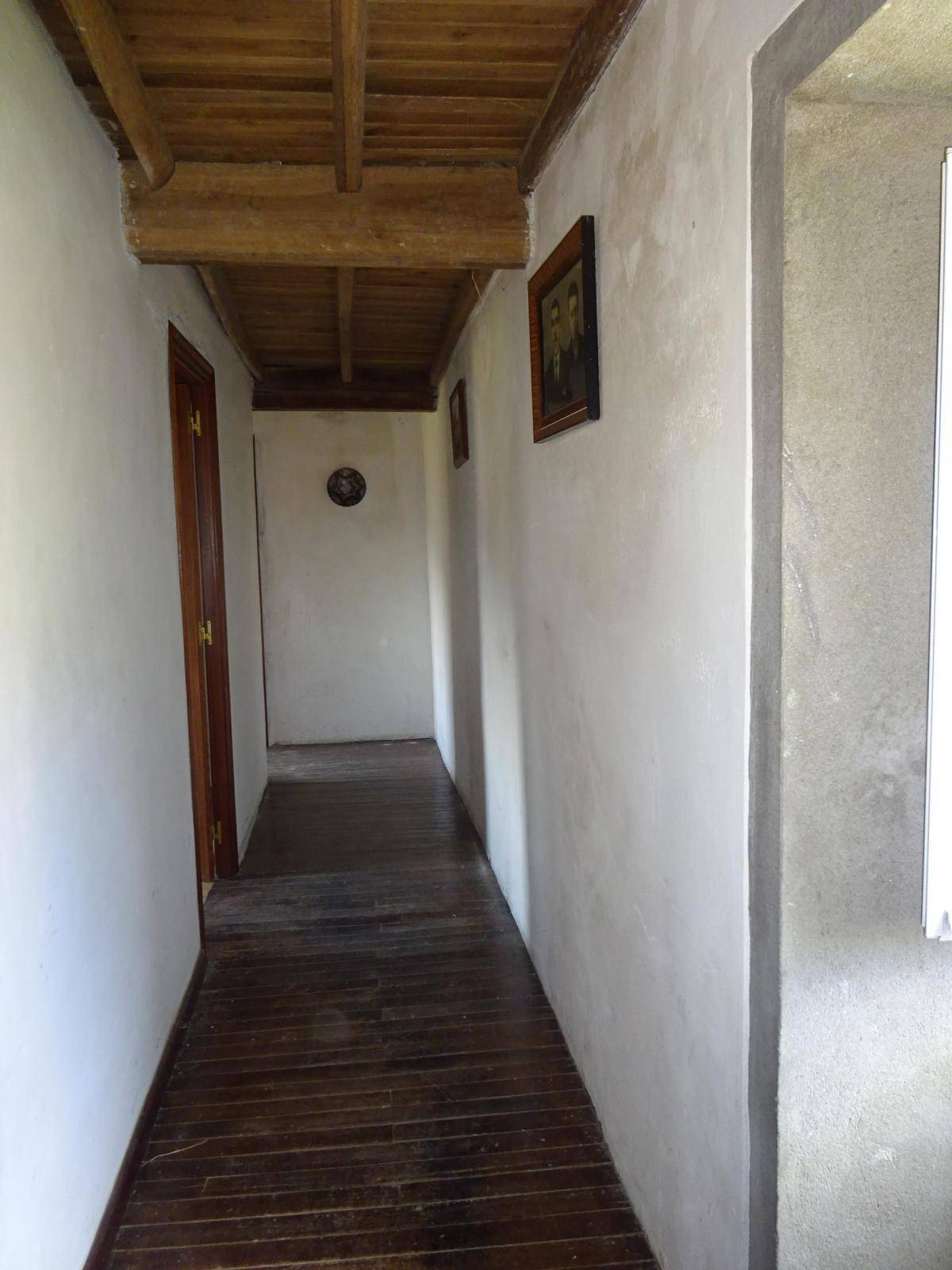 CASA DE PIEDRA A REFORMAR ZONA BASTAVALES, BRION