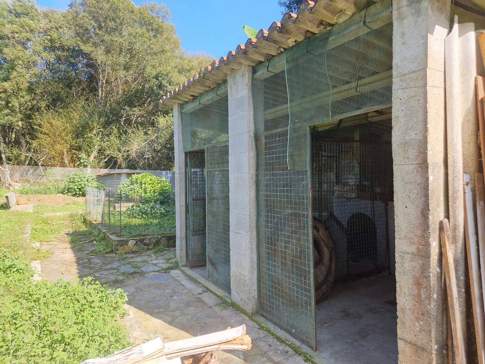 CASA (FIN DE SEMANA) CON PISCINA Y TERRENO EN BUGALLIDO, AMES