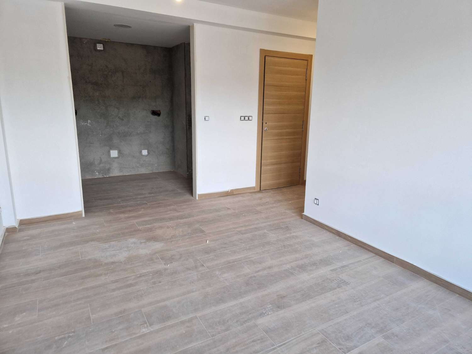 PISO NUEVO A ESTRENAR EN NEGREIRA