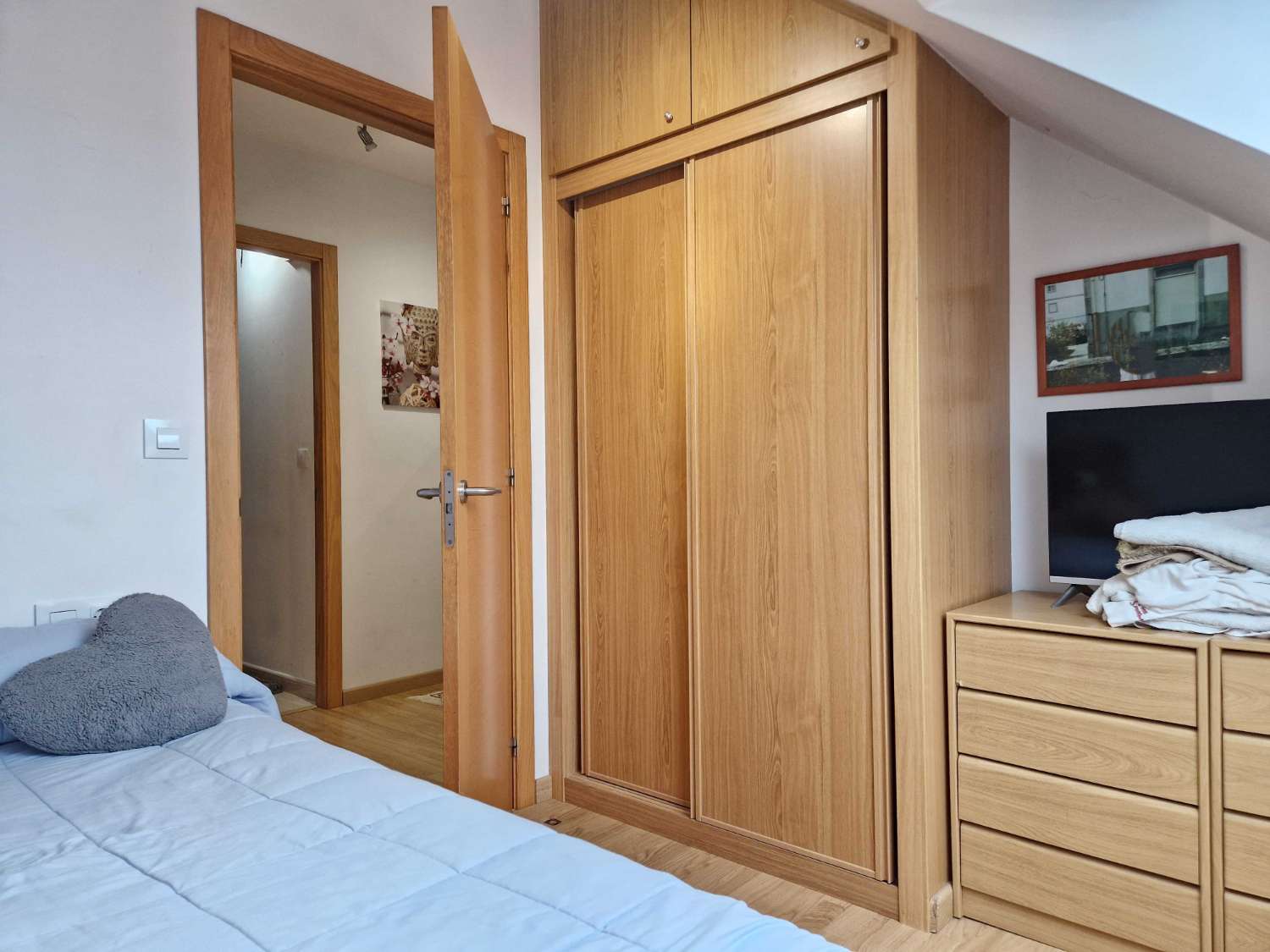 ATICO IMPECABLE CON TERRAZA EN NEGREIRA