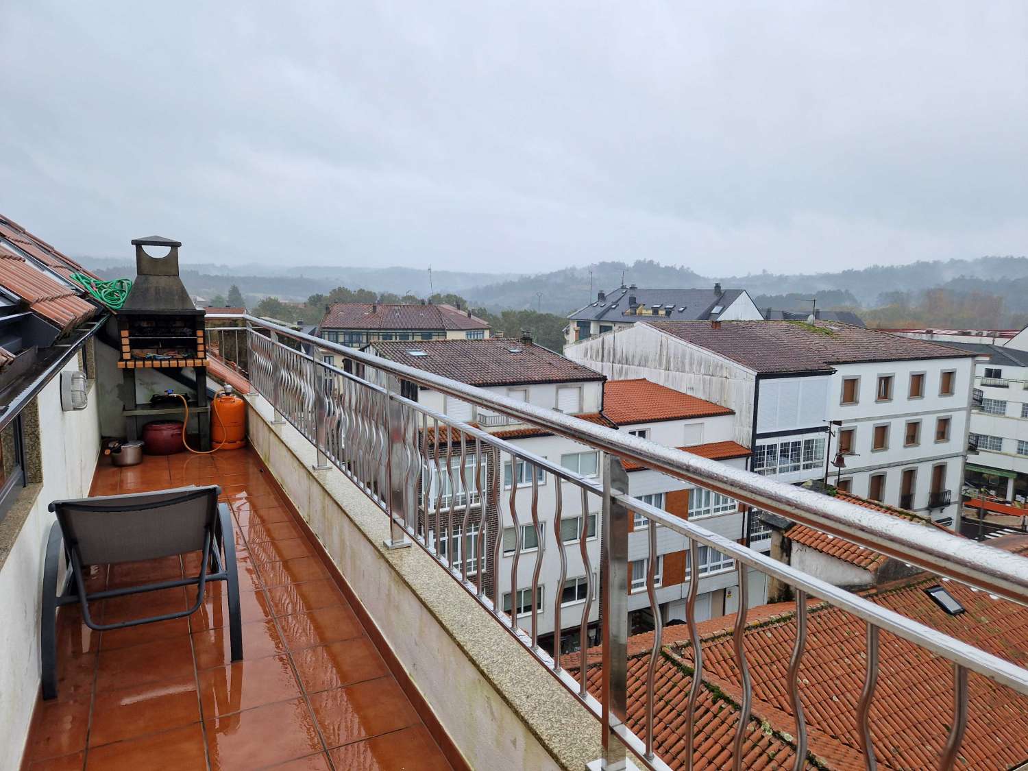 ATICO IMPECABLE CON TERRAZA EN NEGREIRA