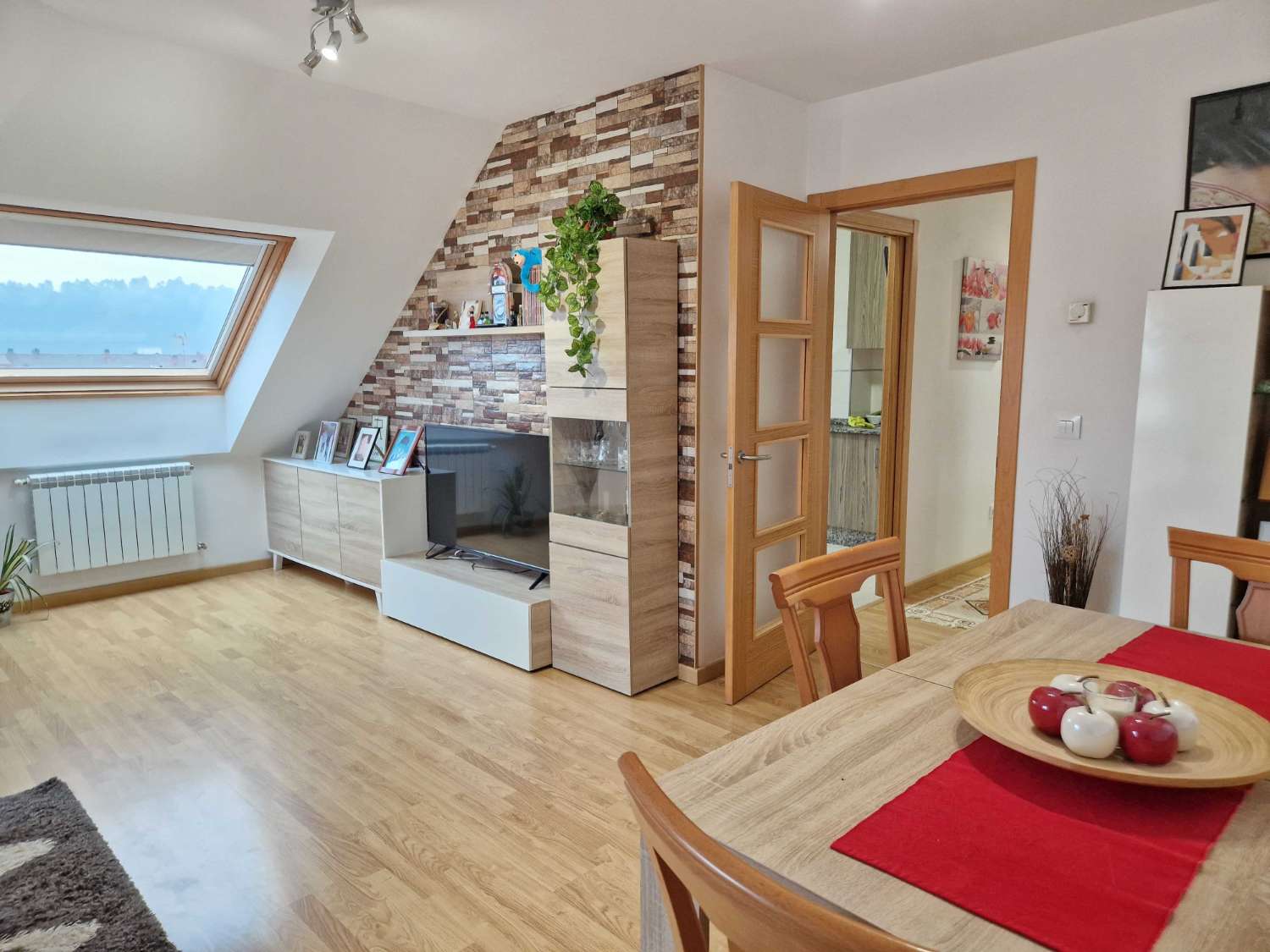 ATICO IMPECABLE CON TERRAZA EN NEGREIRA