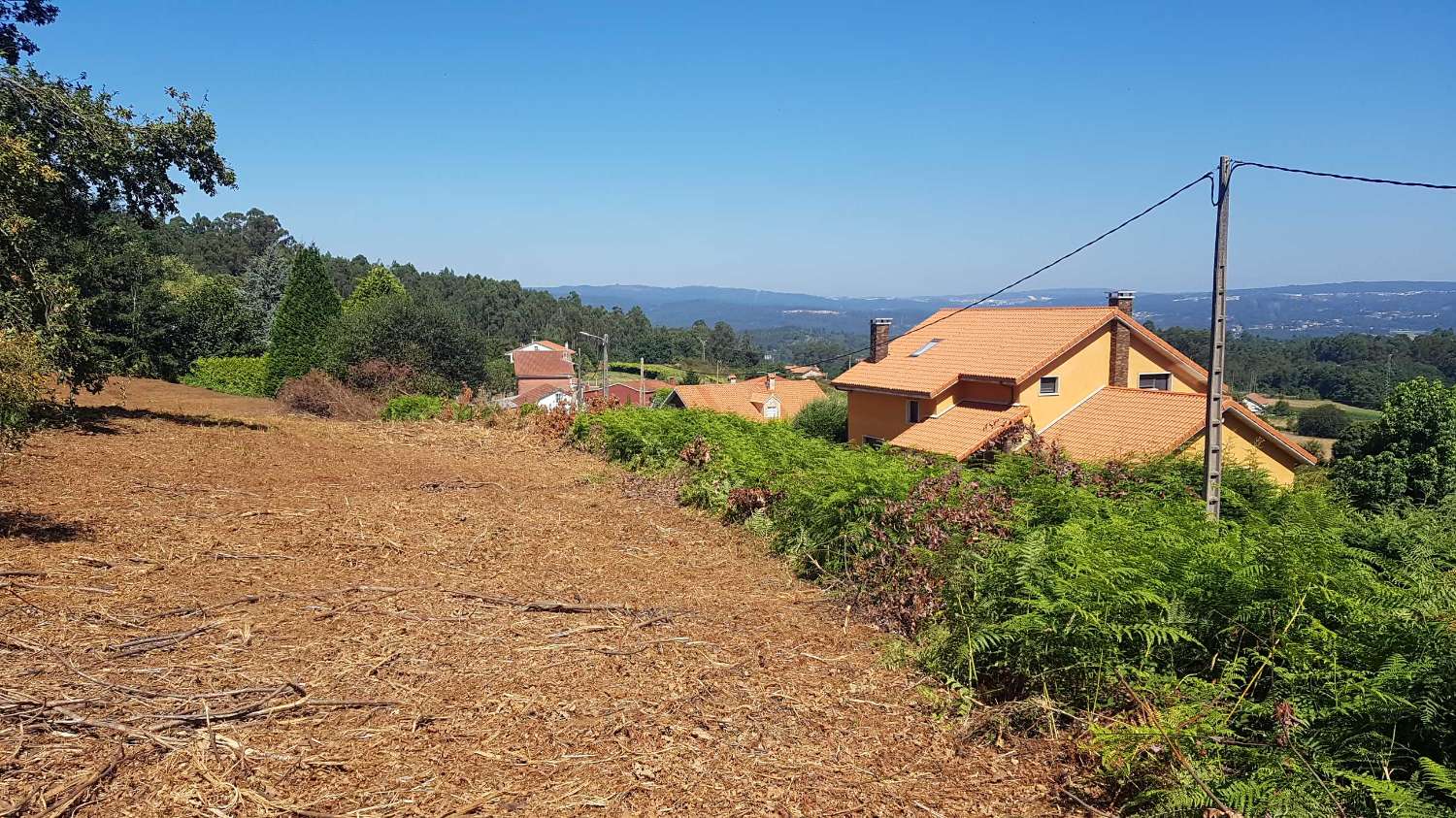 Building area for sale in Brión