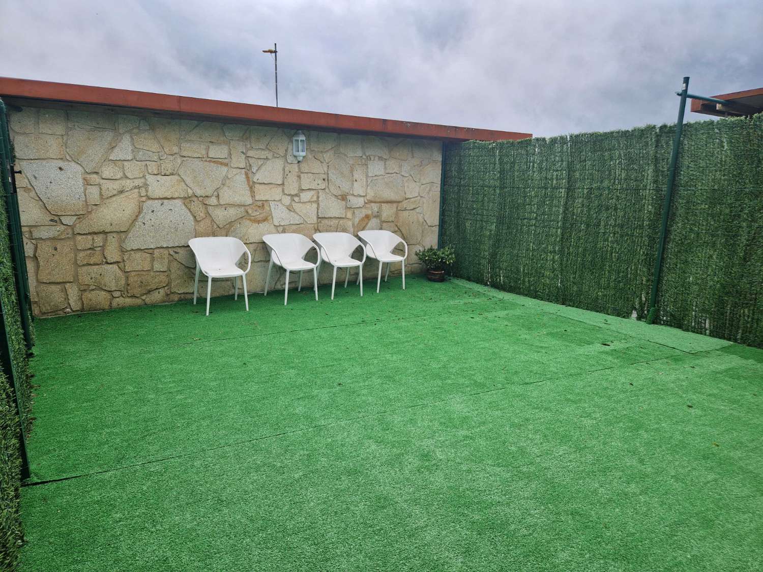 CASA LOFT CON GASTOS INCLUIDOS EN LUGAR DE GRONZO, BRION