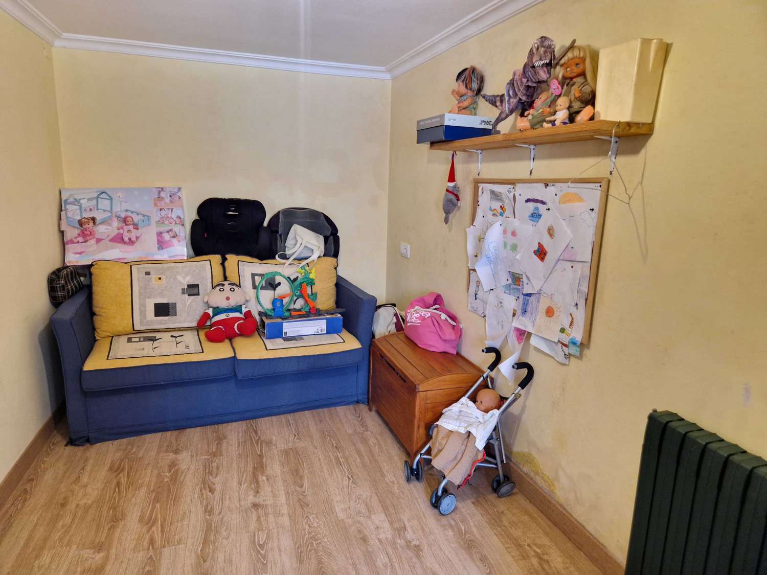 CASA AMPLIA Y LUMINOSA EN ZONA DE CALO, TEO