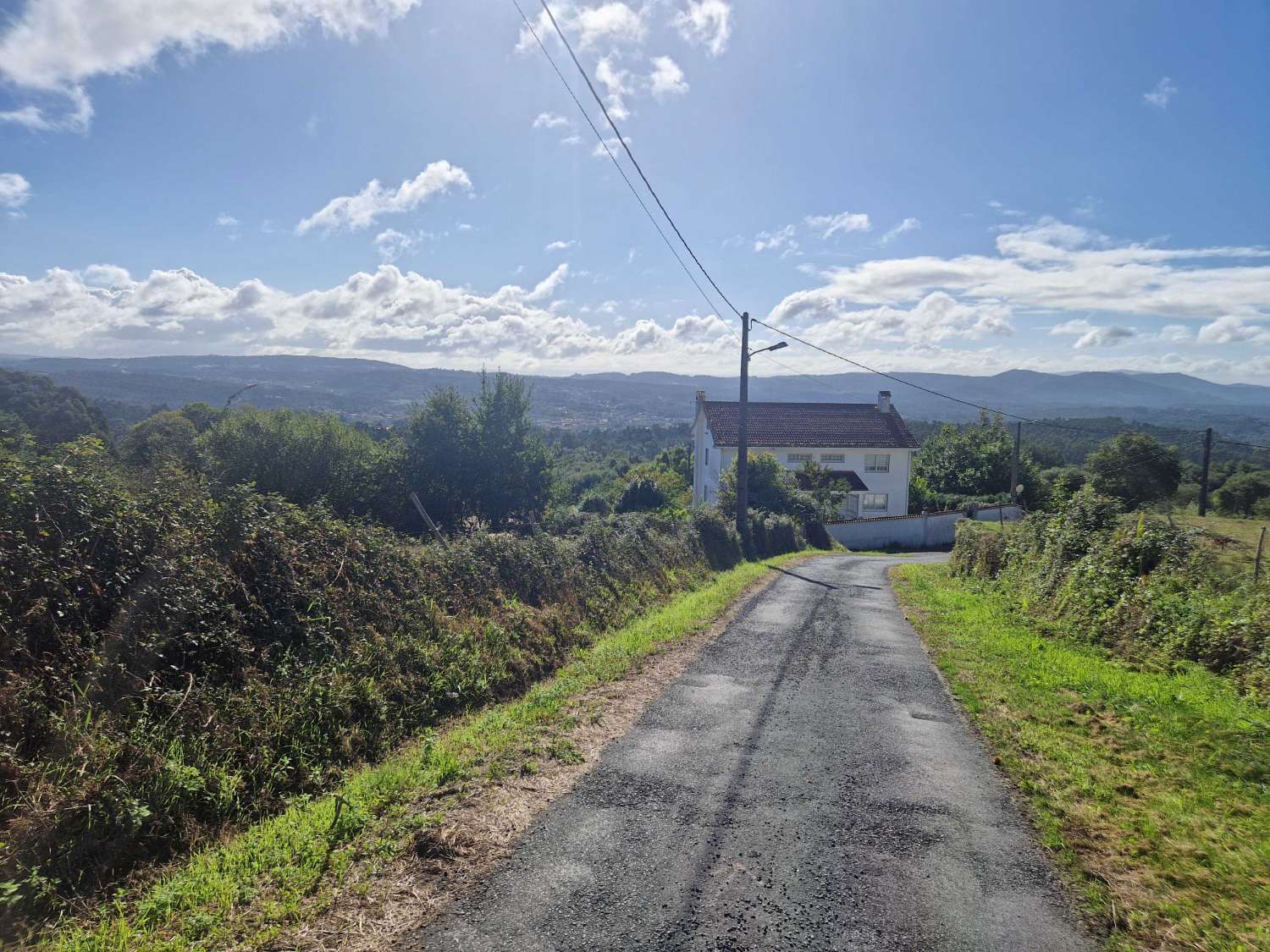 FINCA CON PRECIOSAS VISTAS EN ZONA DE BRION