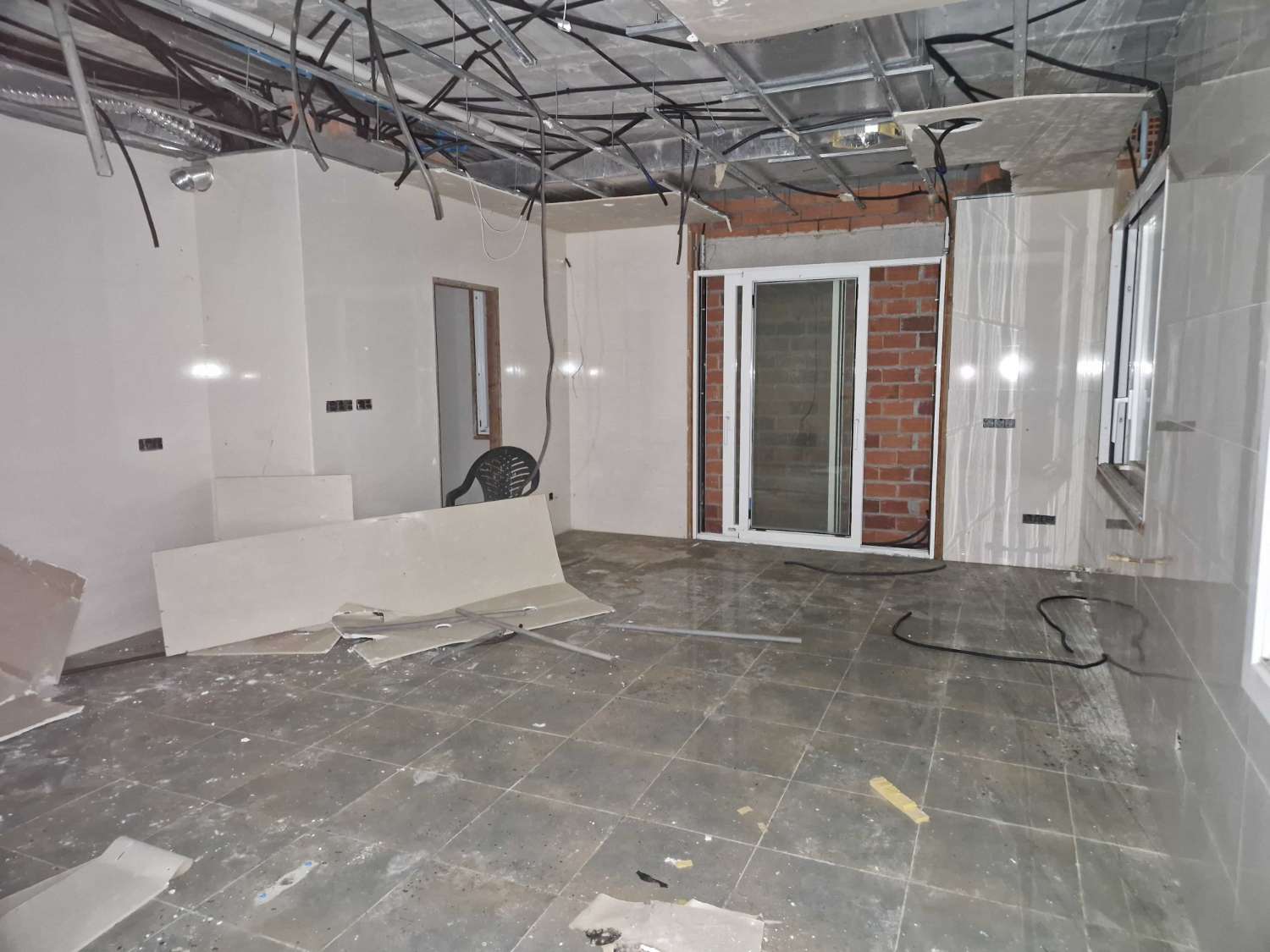 ESPECTACULAR CASA EN ZONA DE CACHEIRAS, TEO