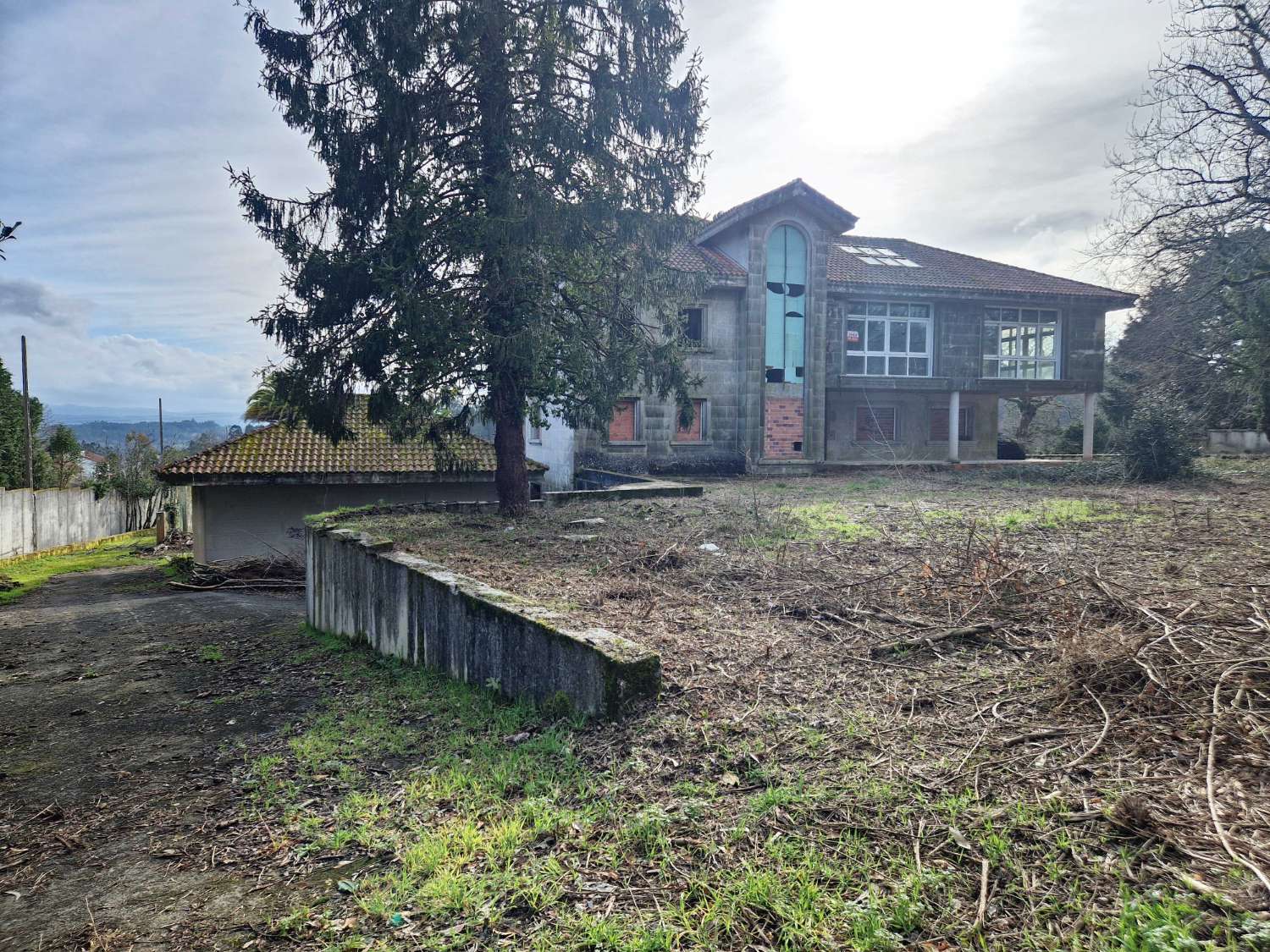 ESPECTACULAR CASA EN ZONA DE CACHEIRAS, TEO