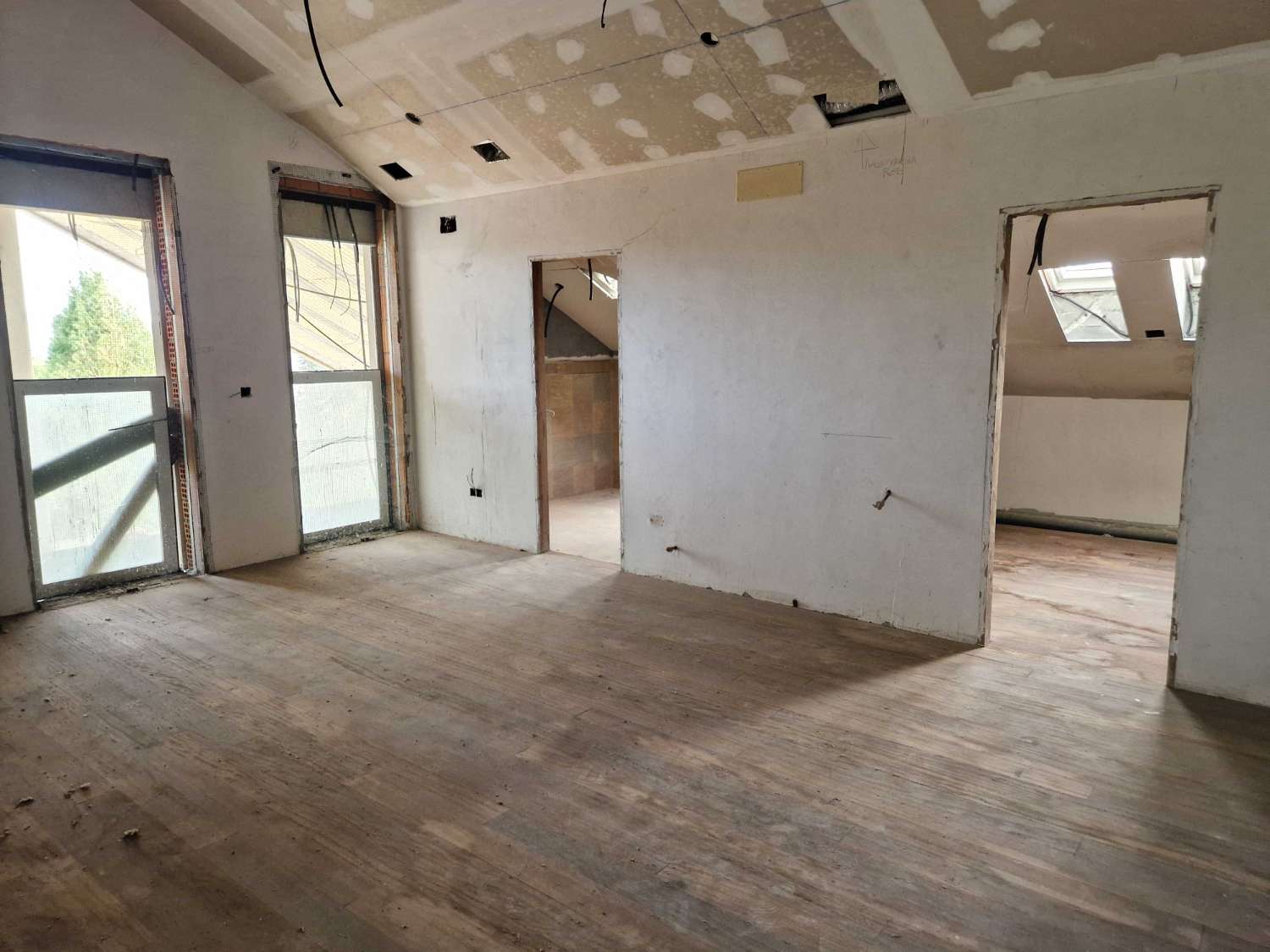 ESPECTACULAR CASA EN ZONA DE CACHEIRAS, TEO