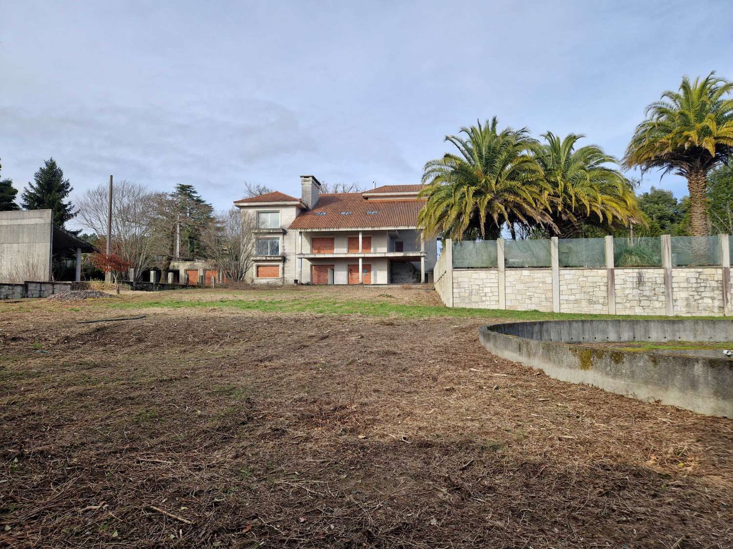 ESPECTACULAR CASA EN ZONA DE CACHEIRAS, TEO