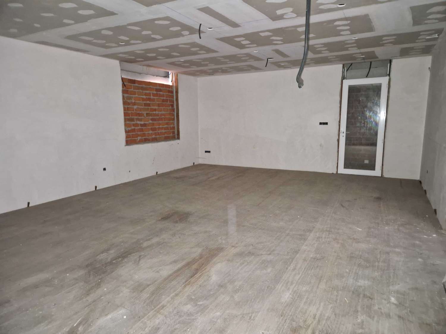 ESPECTACULAR CASA EN ZONA DE CACHEIRAS, TEO