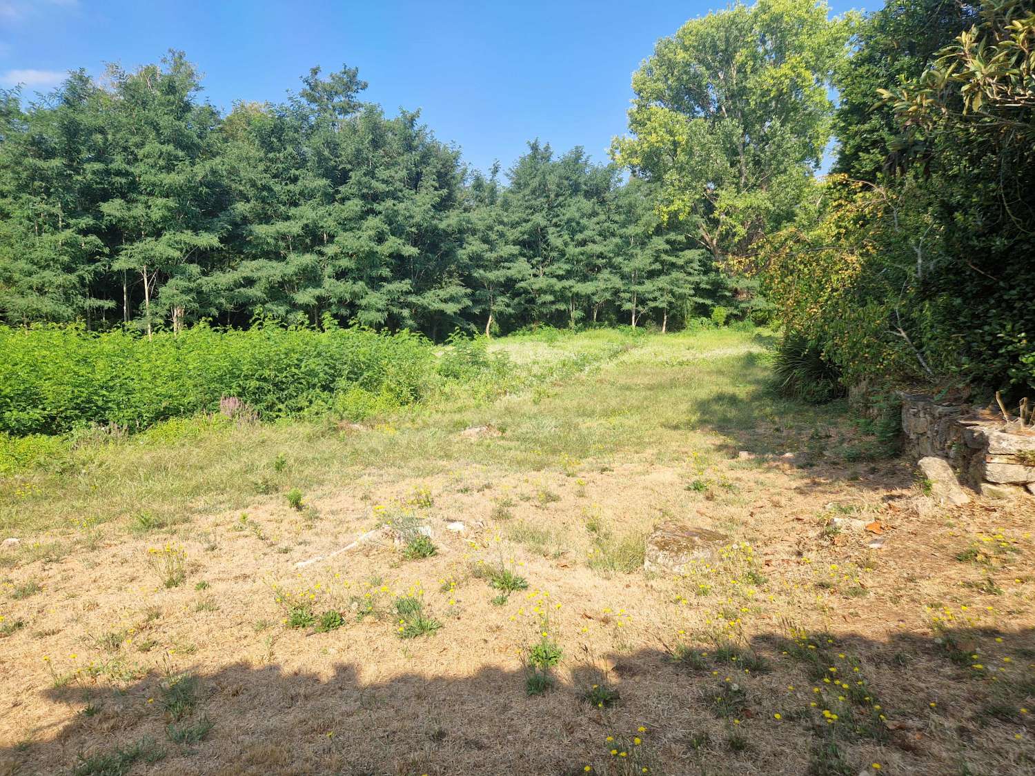 CASA DE PIEDRA PARA REHABILITAR EN OS ANXELES, BRION