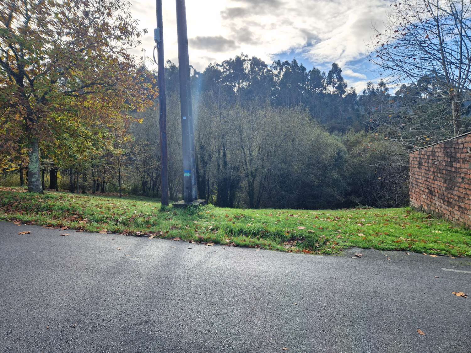 FINCA EN BASCUAS, ZONA TRANQUILA AL LADO DE CALO