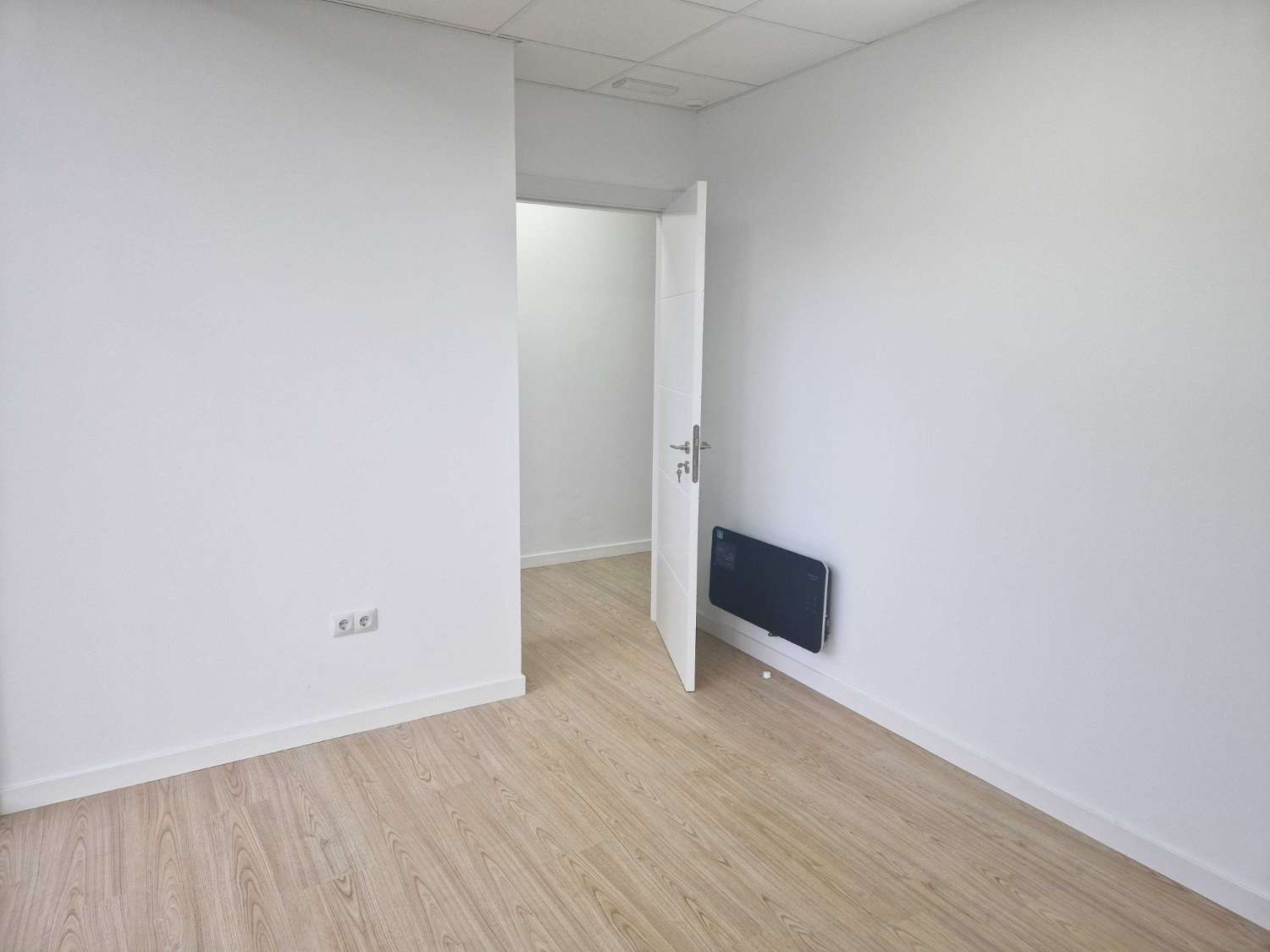 Local en aluguer en Ames