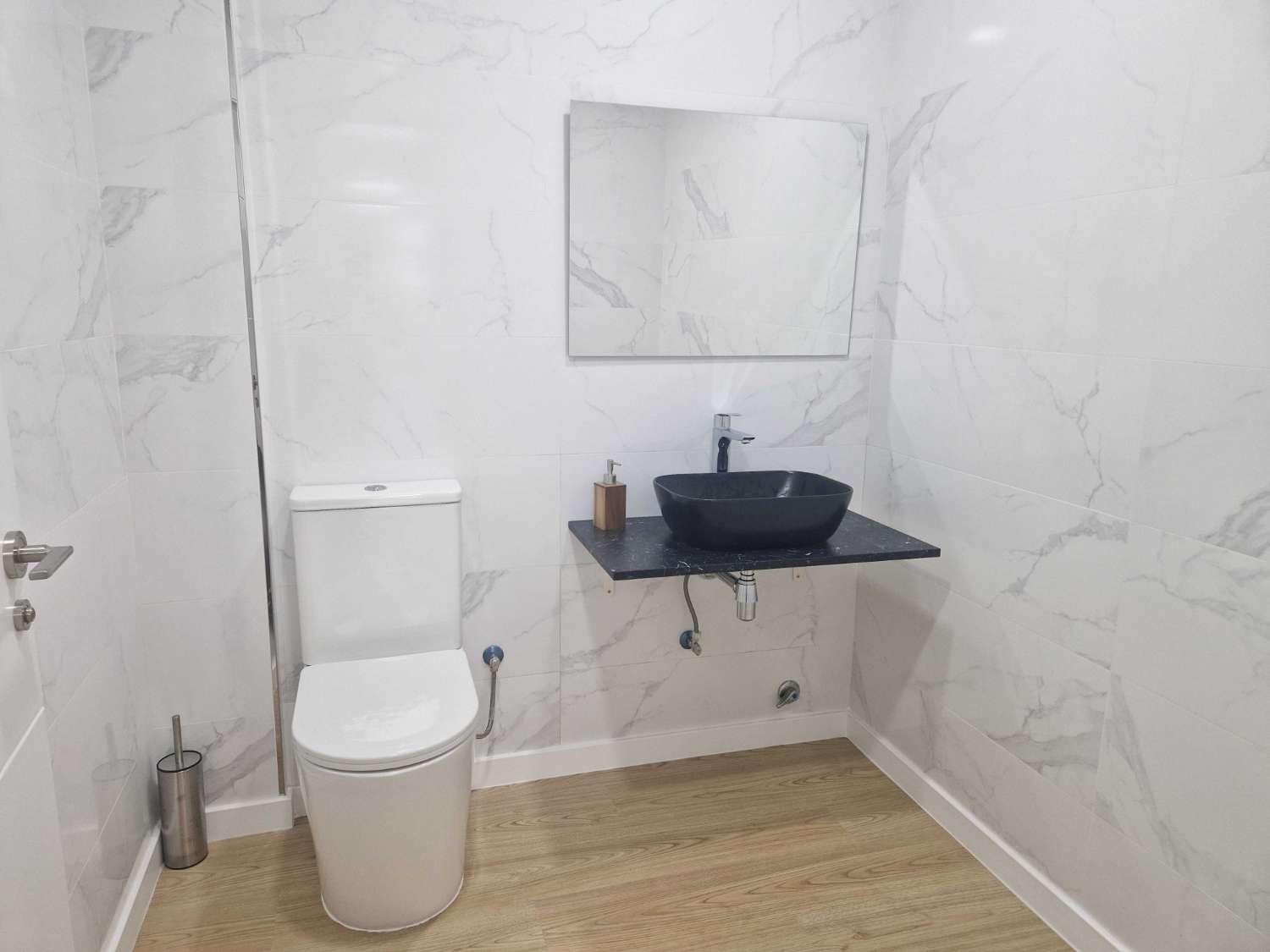 Local en aluguer en Ames