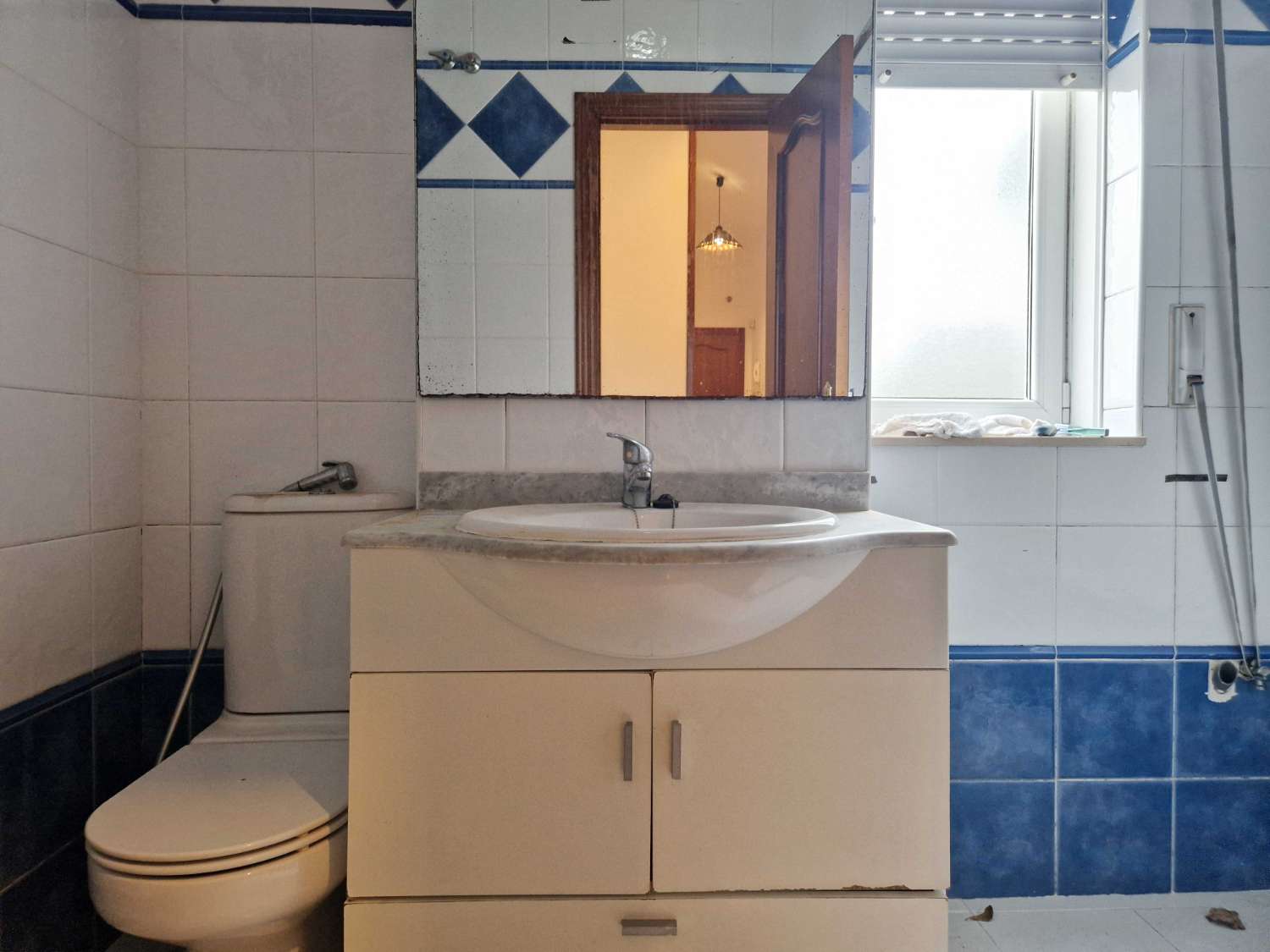 ATICO 2 DORMITORIOS EN URB. MONTE BALADO, BRION