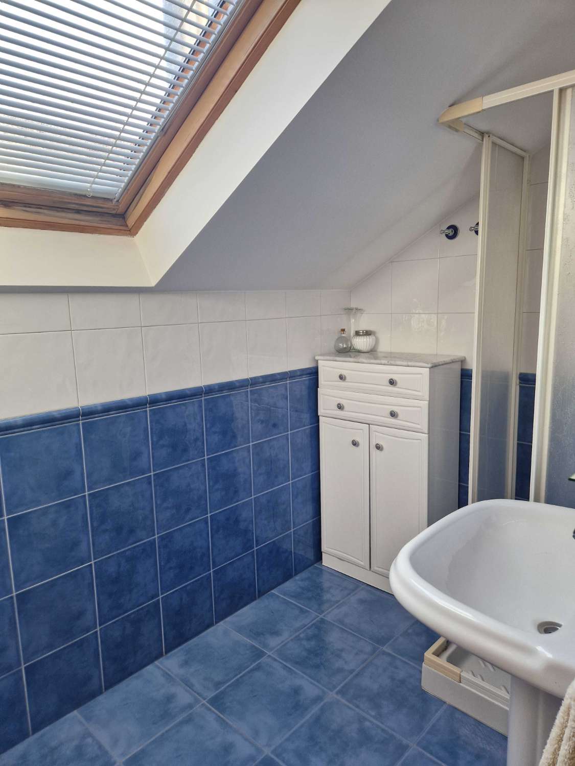 CHALET IMPECABLE EN OS ANXELES, BRION