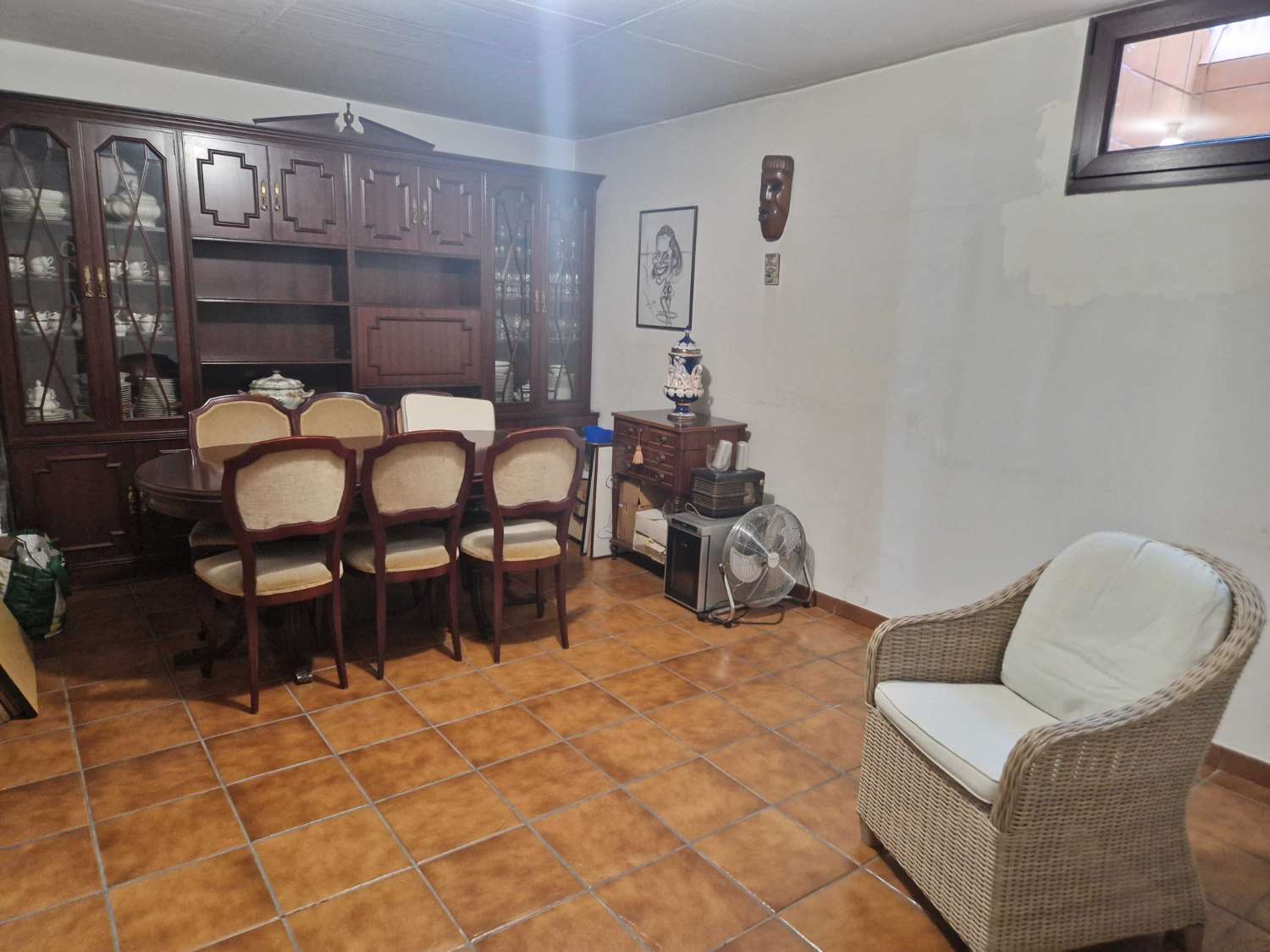 Hus till salu i Brión