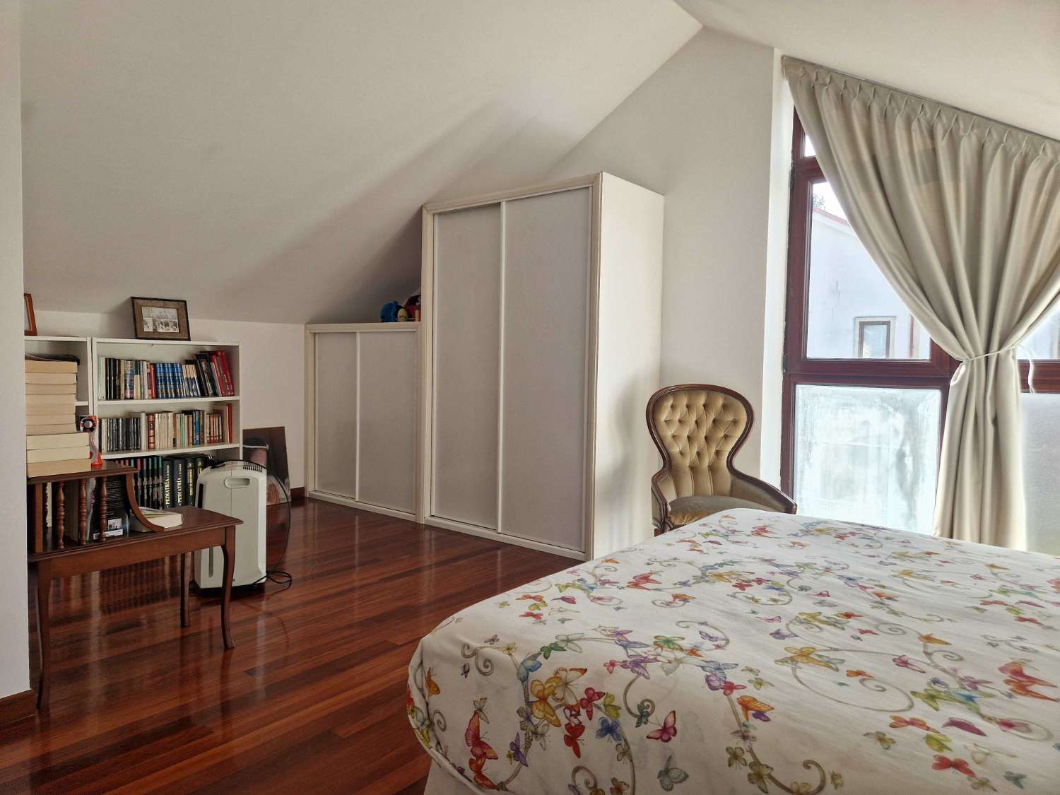 CHALET IMPECABLE EN OS ANXELES, BRION