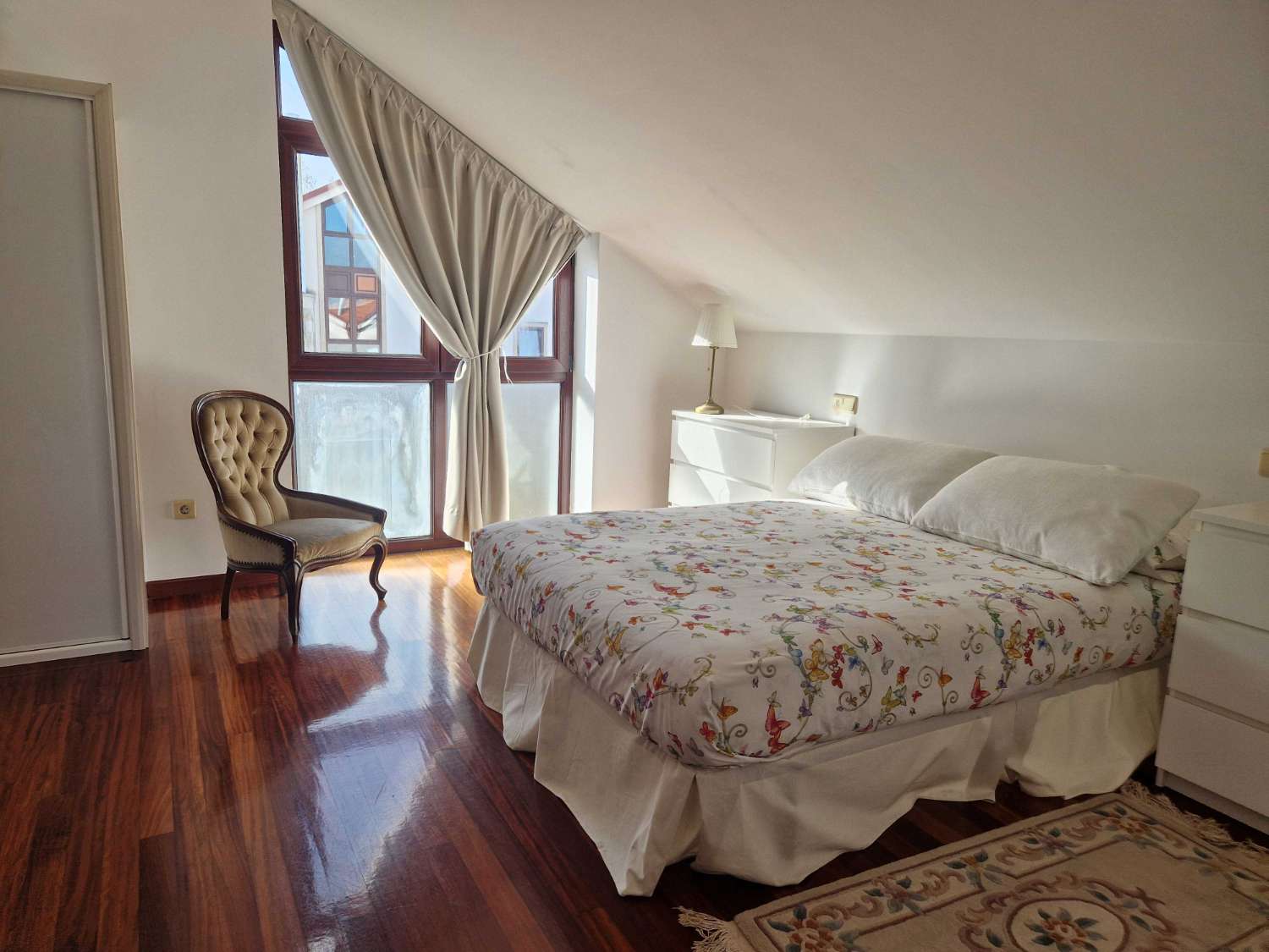 CHALET IMPECABLE EN OS ANXELES, BRION